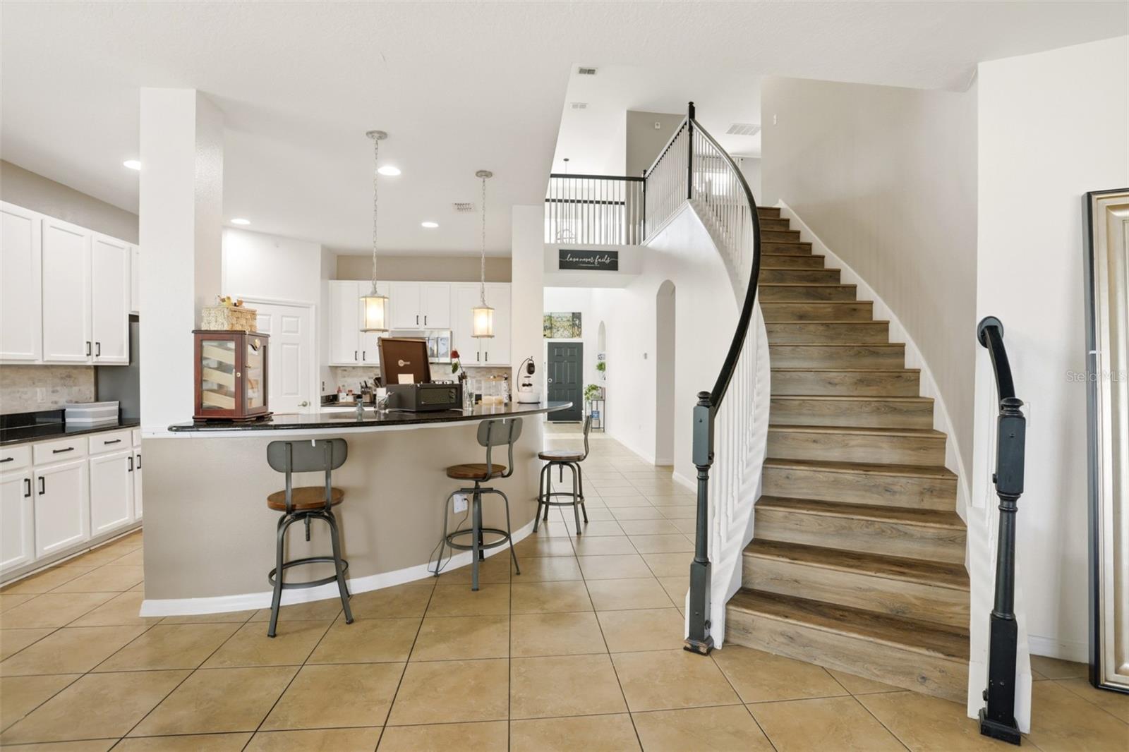 Image 13 of 39 For 1409 Brookhaven Court