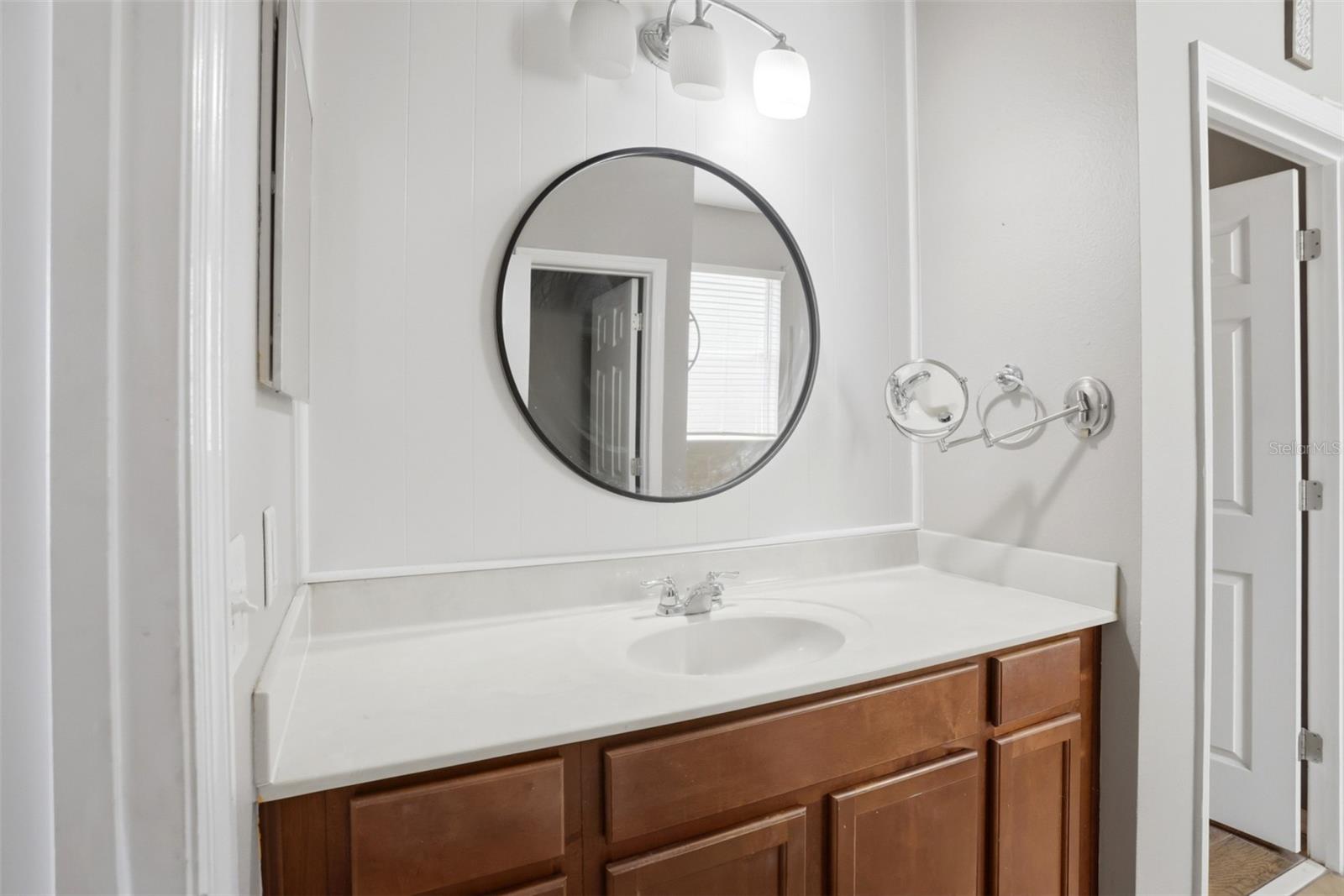 Image 21 of 39 For 1409 Brookhaven Court