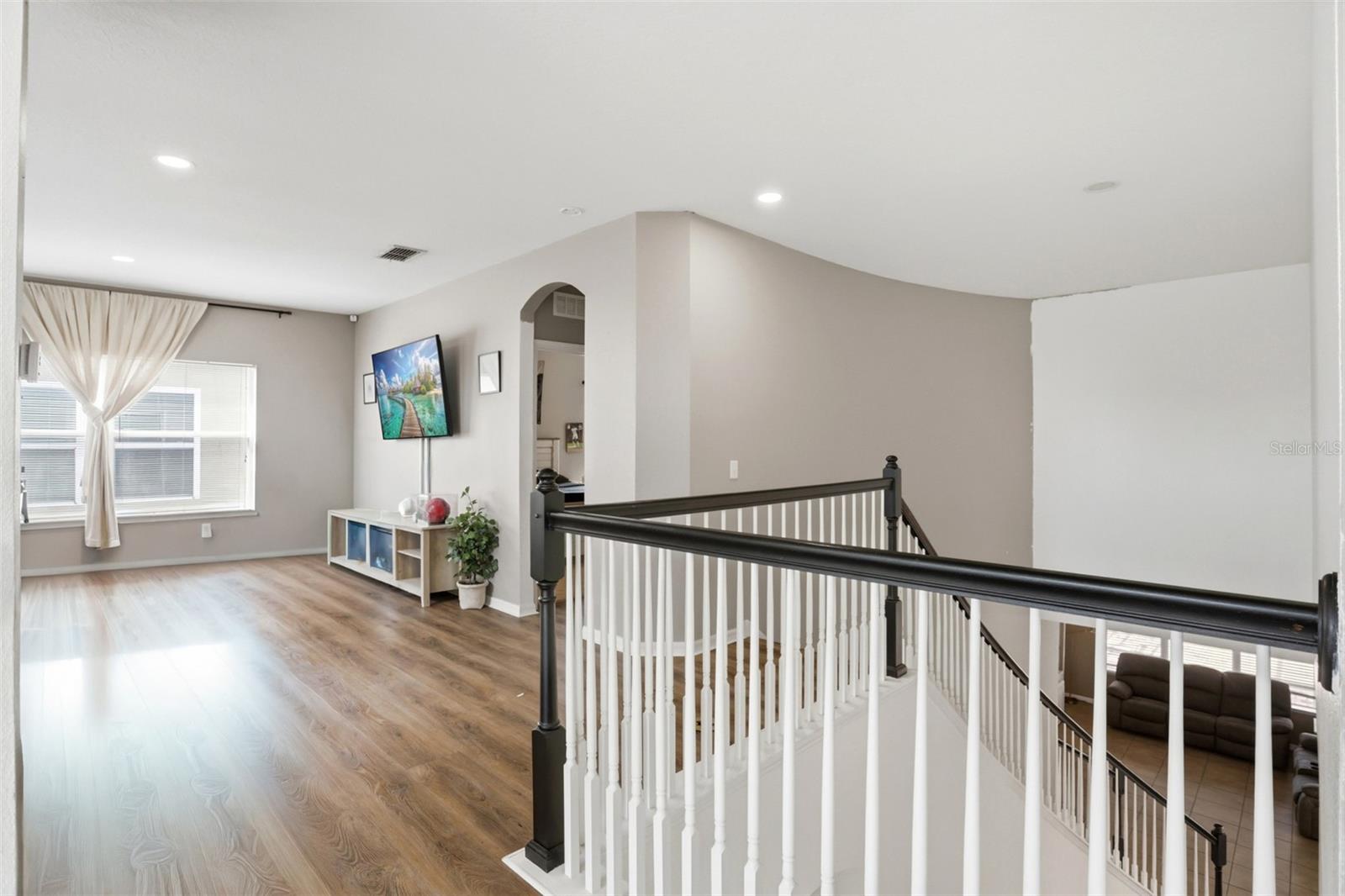 Image 26 of 39 For 1409 Brookhaven Court