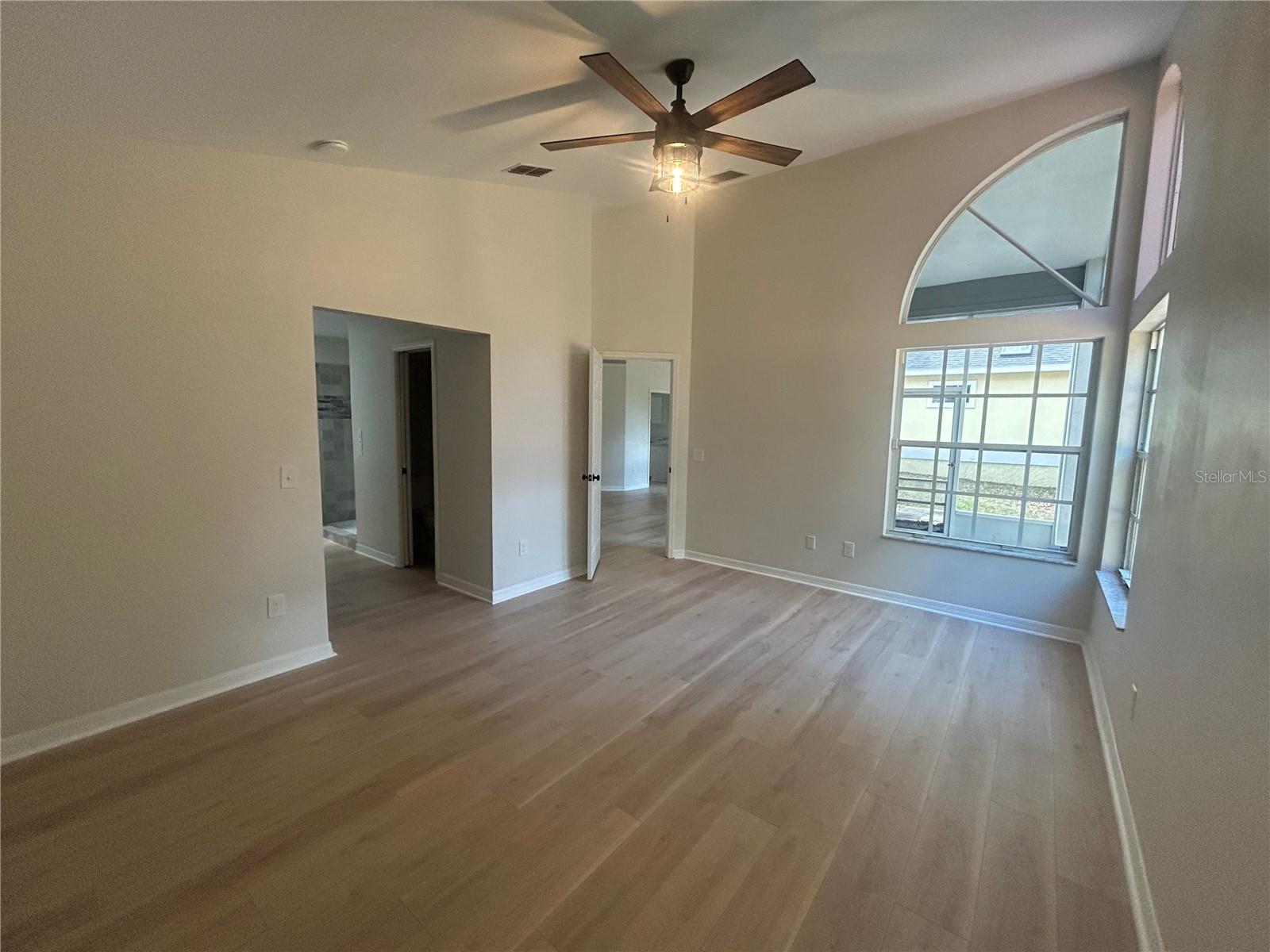 Image 12 of 24 For 12244 10th Place