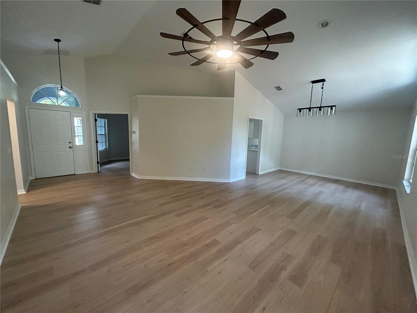 Image 2 of 24 For 12244 10th Place