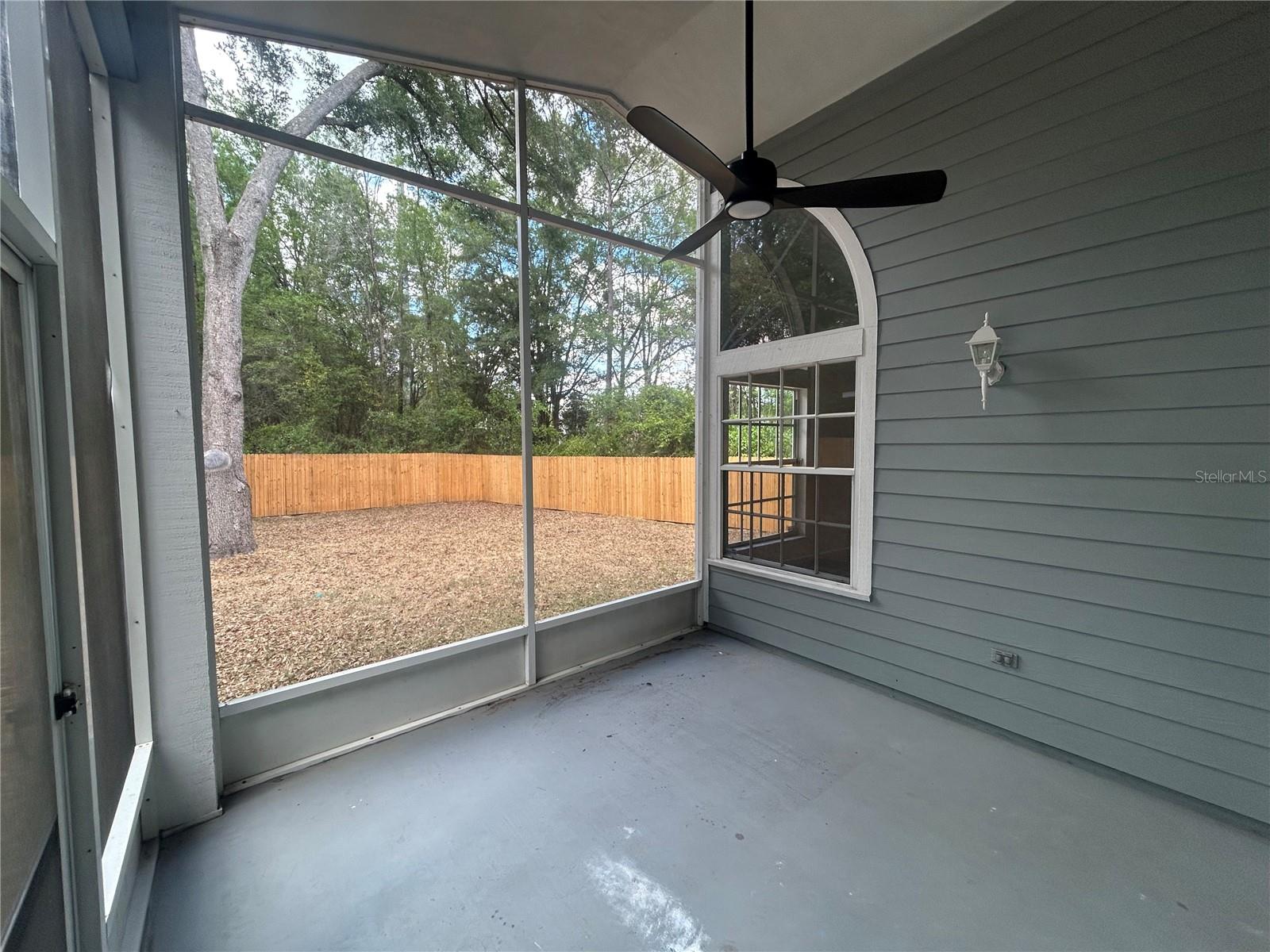 Image 20 of 24 For 12244 10th Place