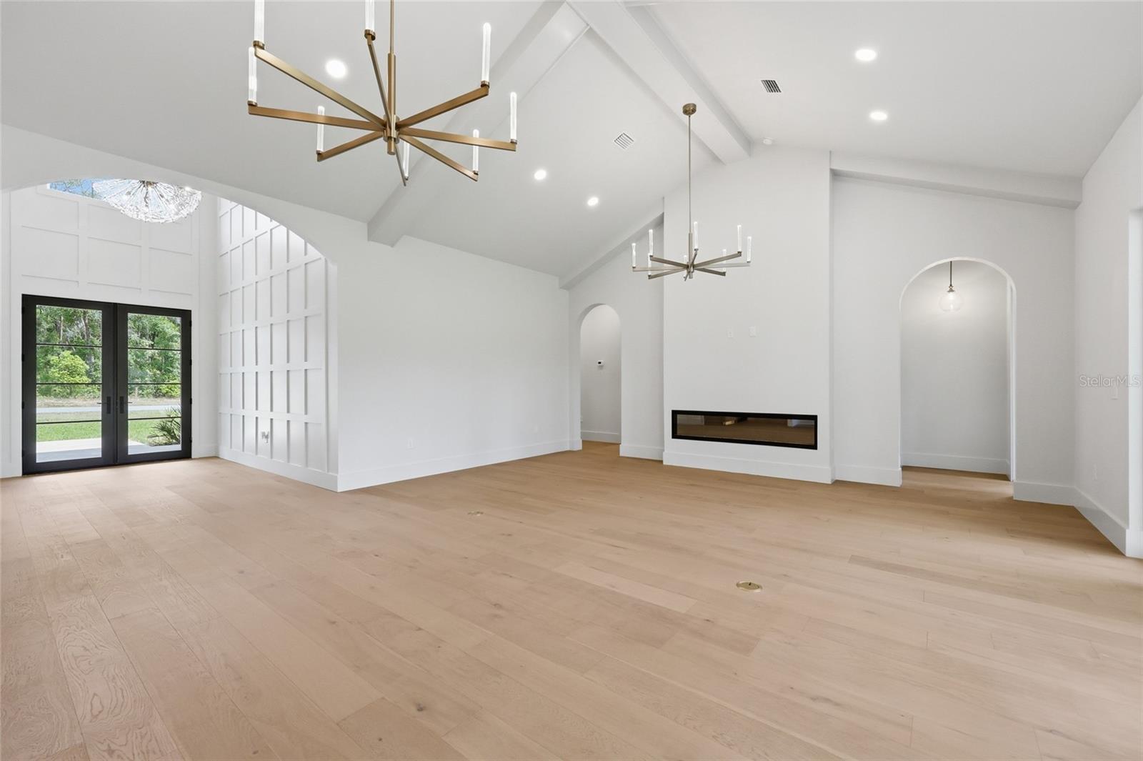 Image 13 of 42 For 1330 175 Court