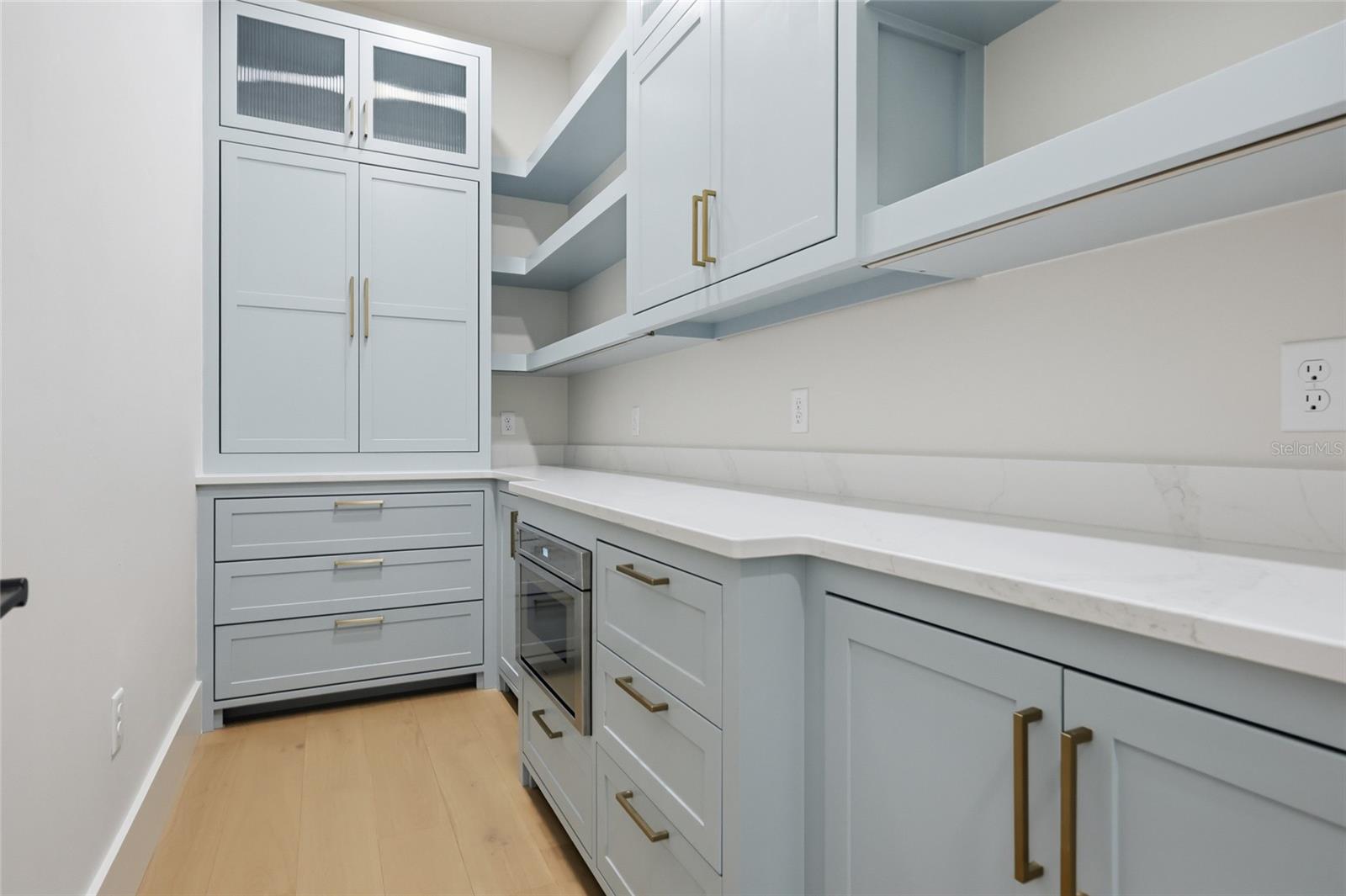 Image 17 of 42 For 1330 175 Court