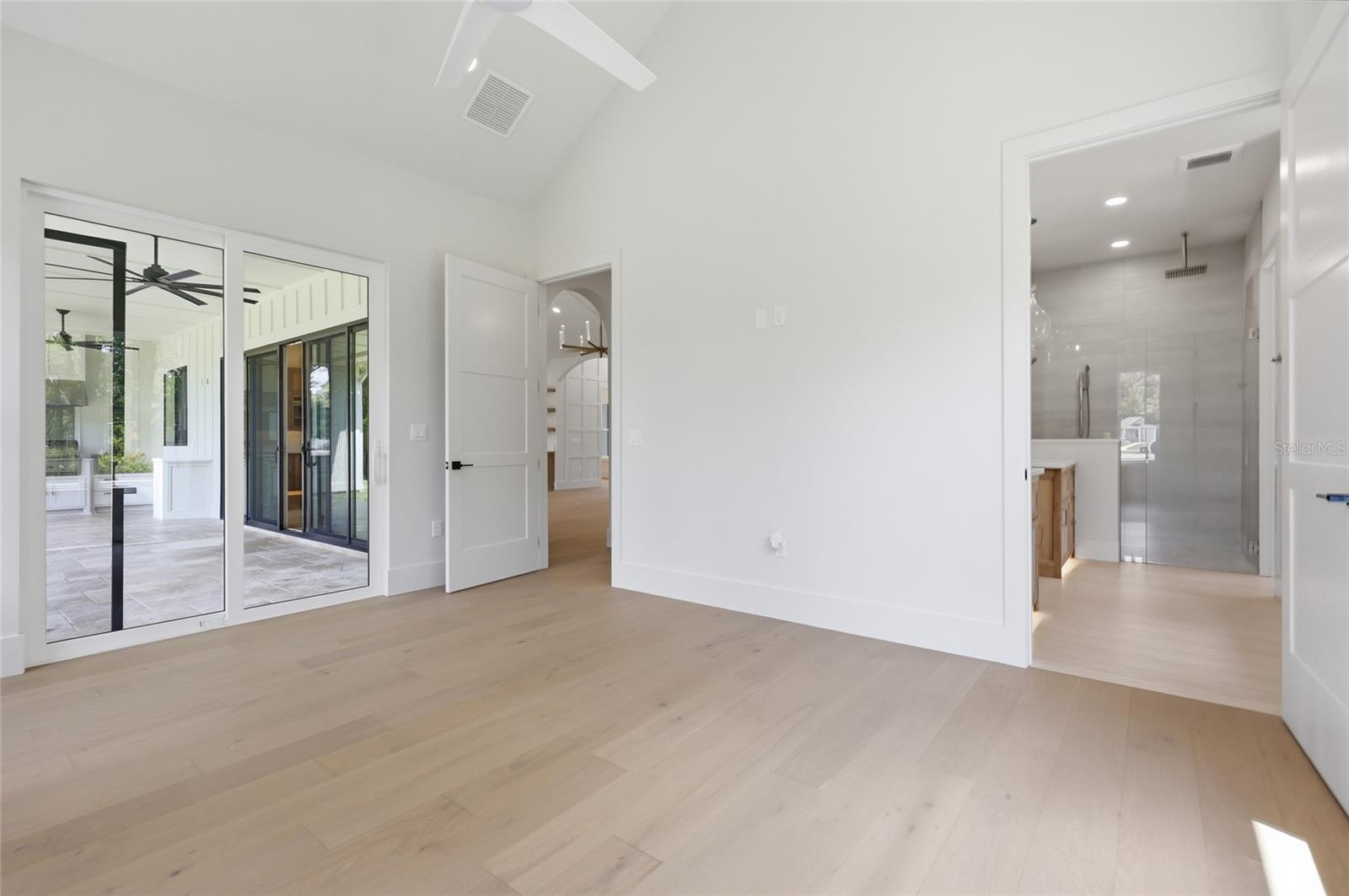 Image 19 of 42 For 1330 175 Court