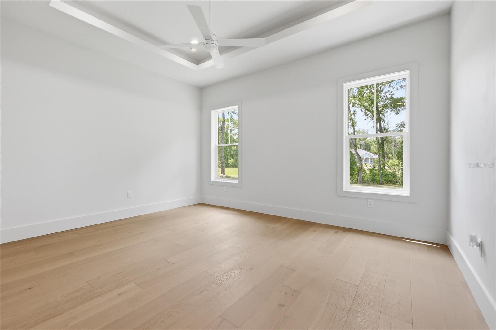 Image 26 of 42 For 1330 175 Court