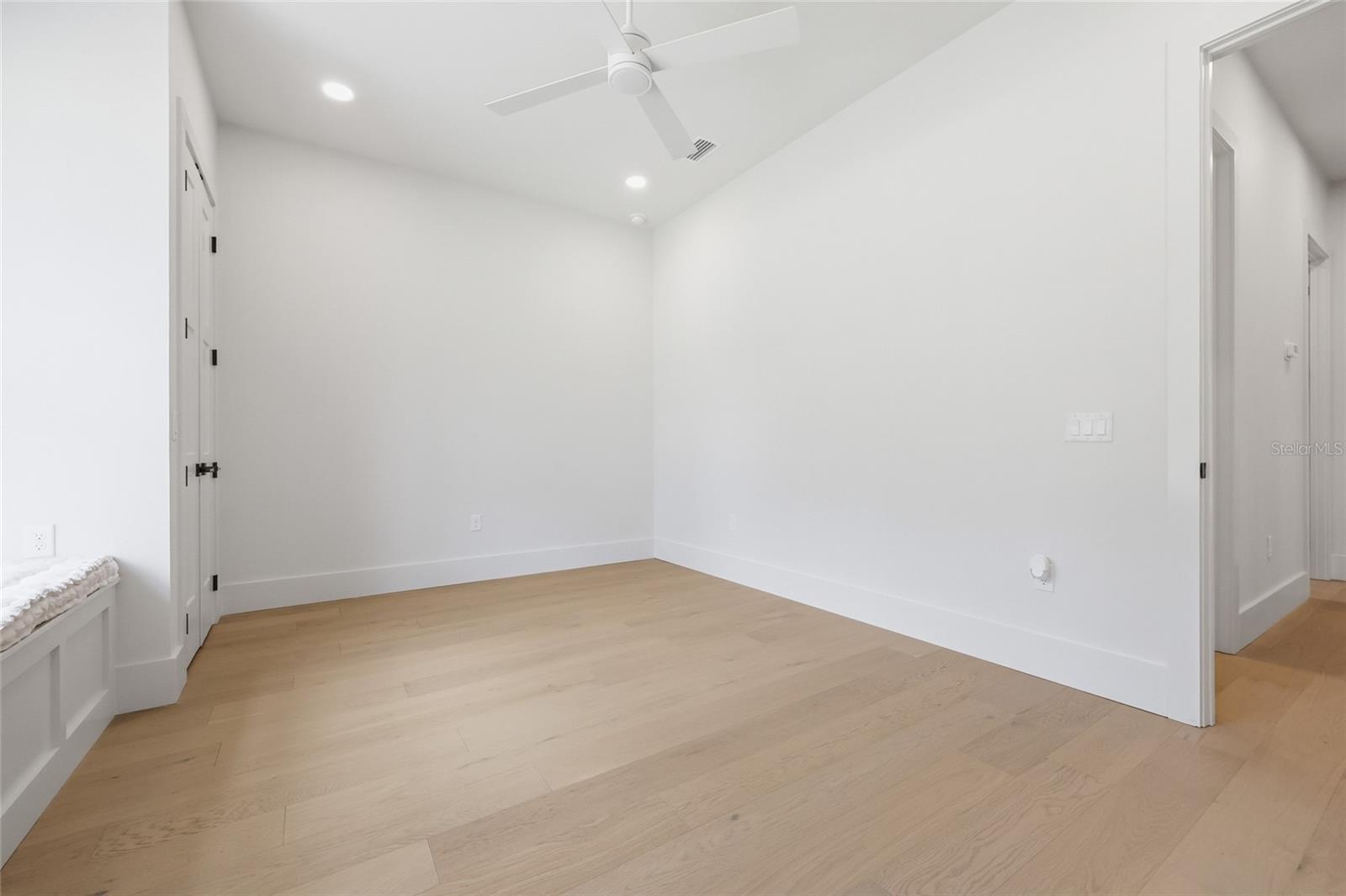 Image 35 of 42 For 1330 175 Court