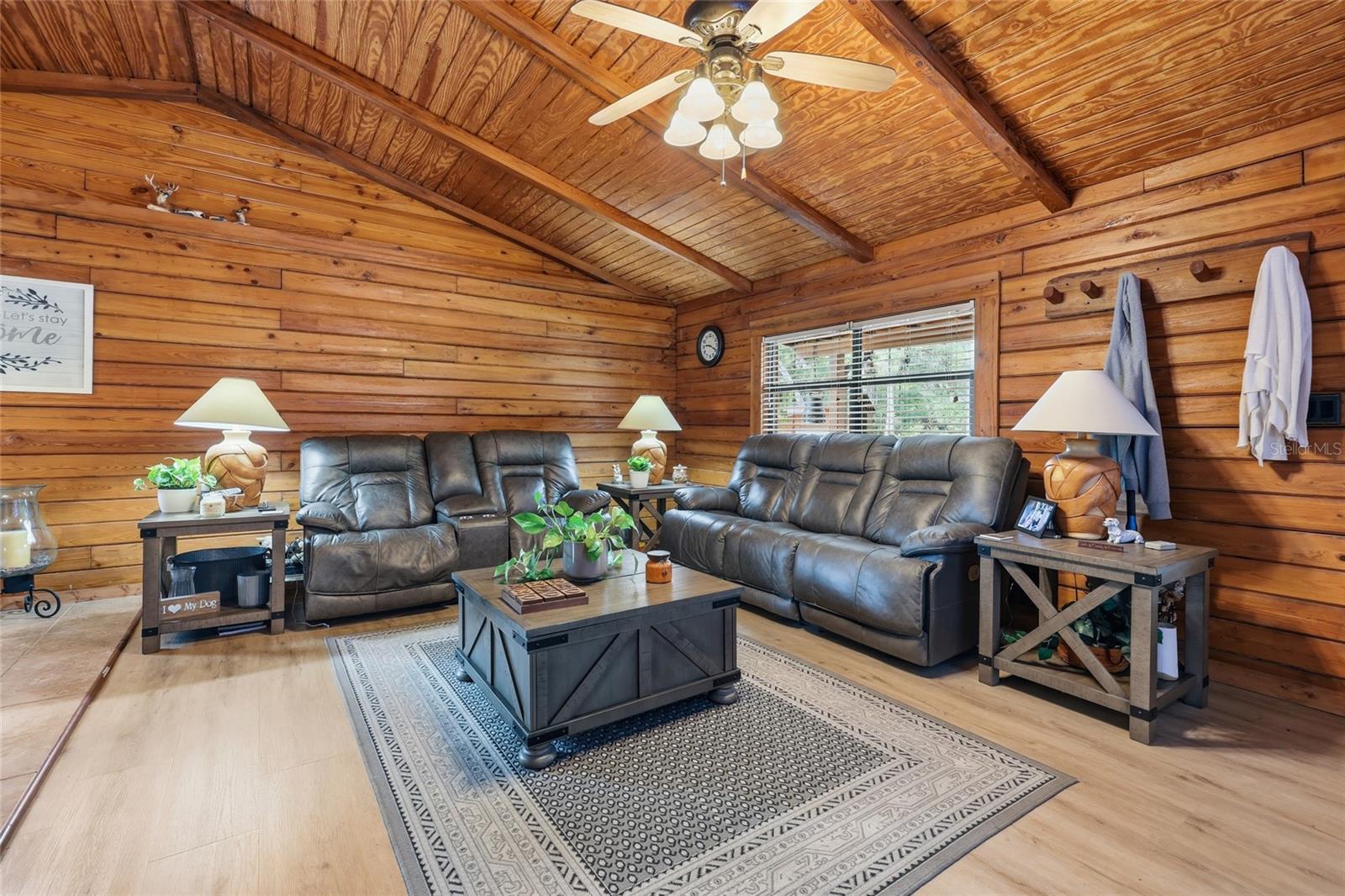Image 6 of 31 For 10531 70th Avenue