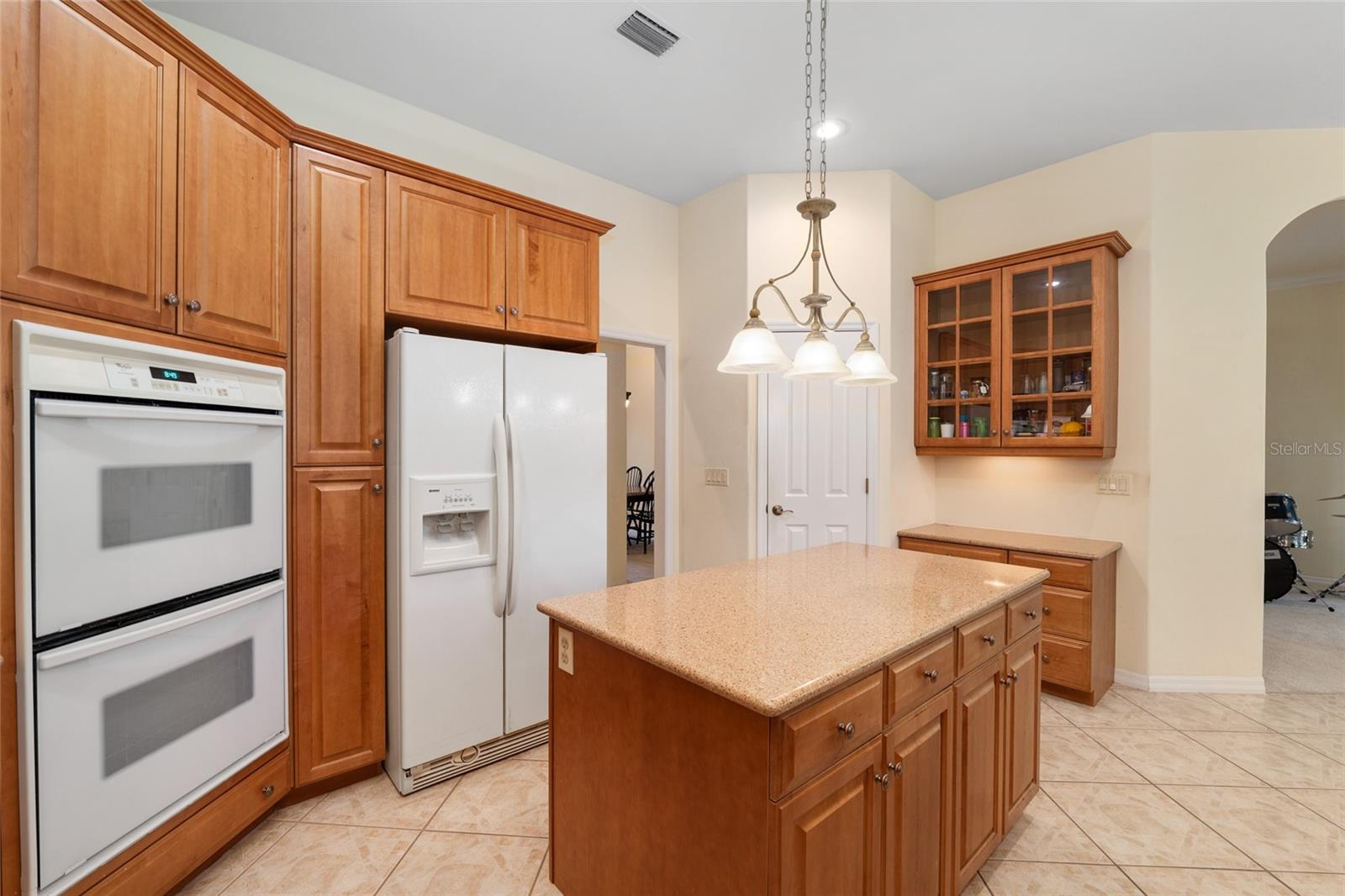 Image 11 of 33 For 8476 10th Road