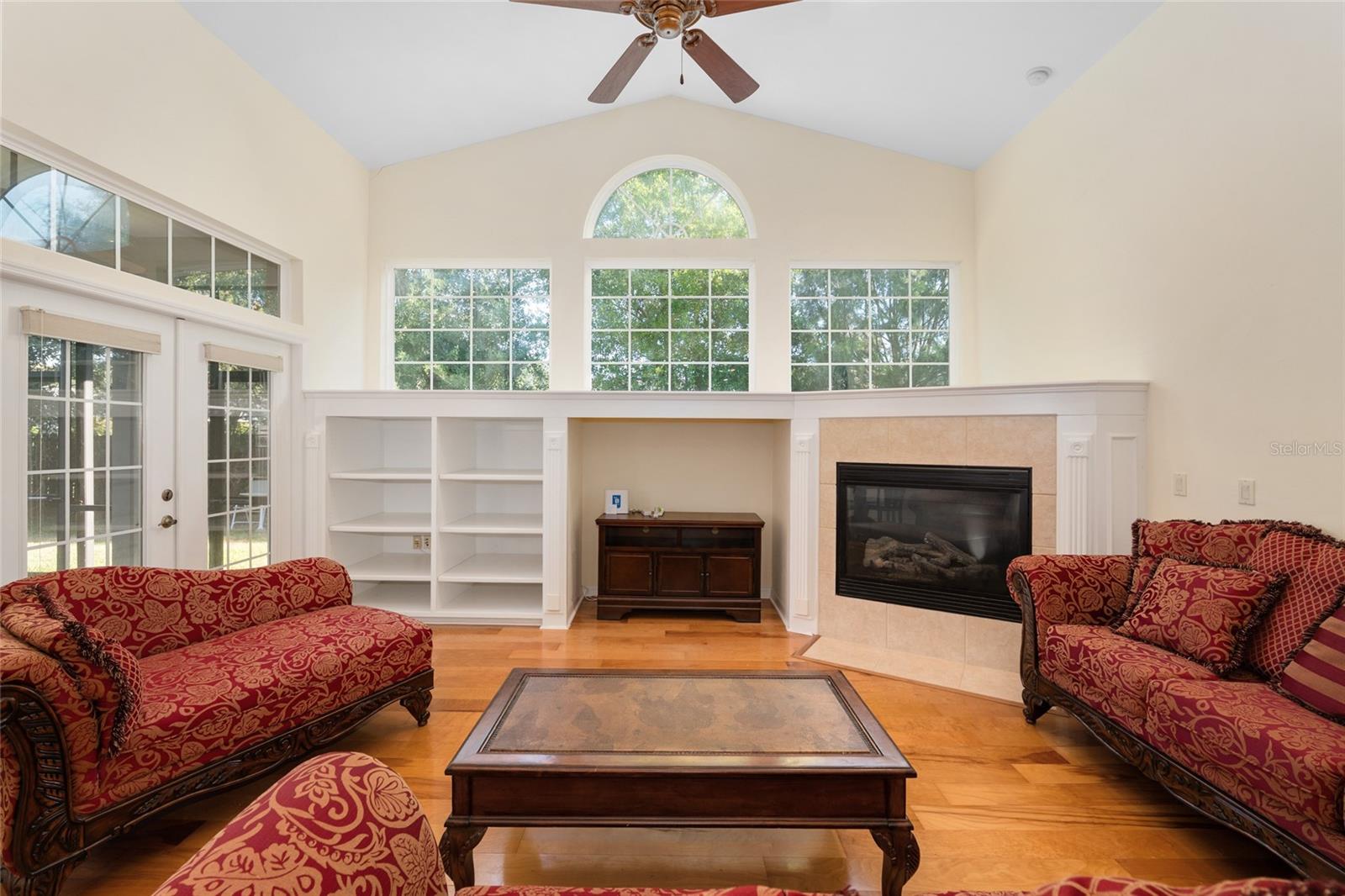 Image 7 of 33 For 8476 10th Road