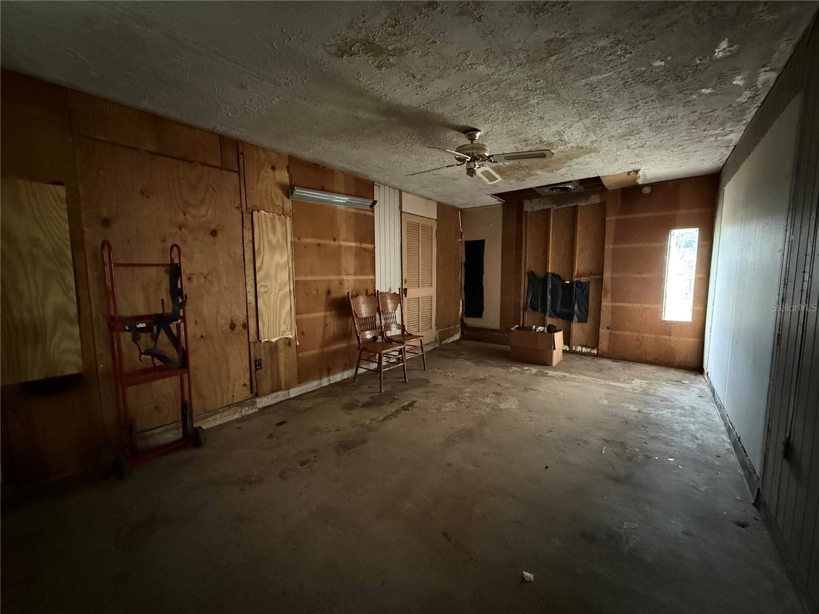 Image 8 of 17 For 1610 19th Place