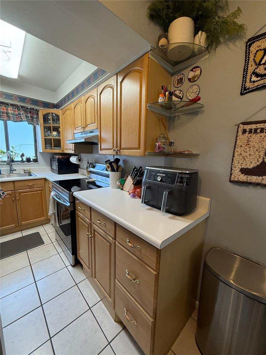 Image 8 of 24 For 3600 19th Avenue 51