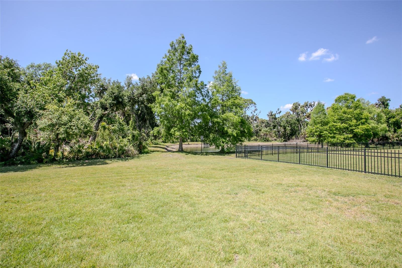 Image 10 of 59 For 5407 74th Place E