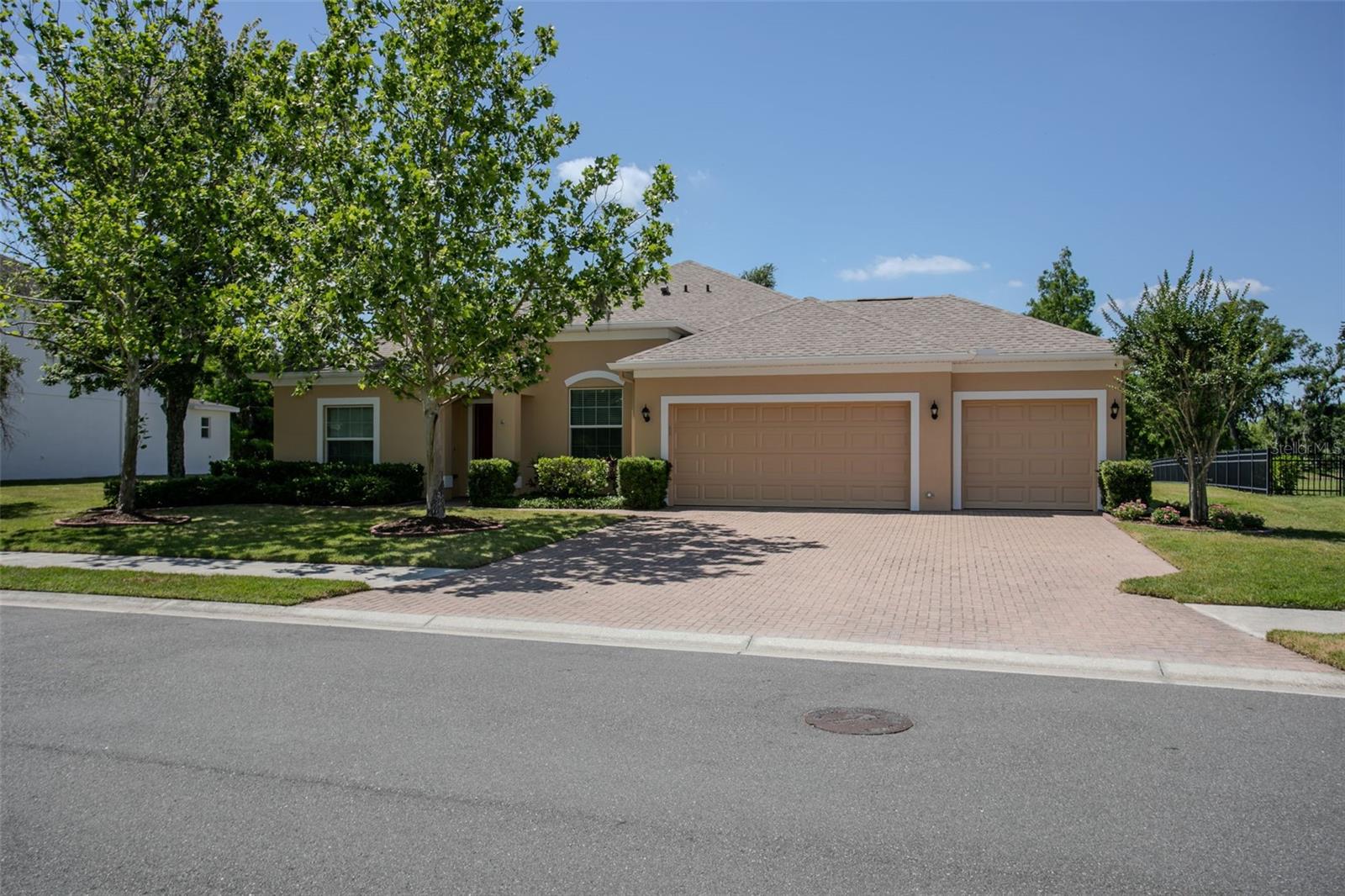 Image 2 of 59 For 5407 74th Place E