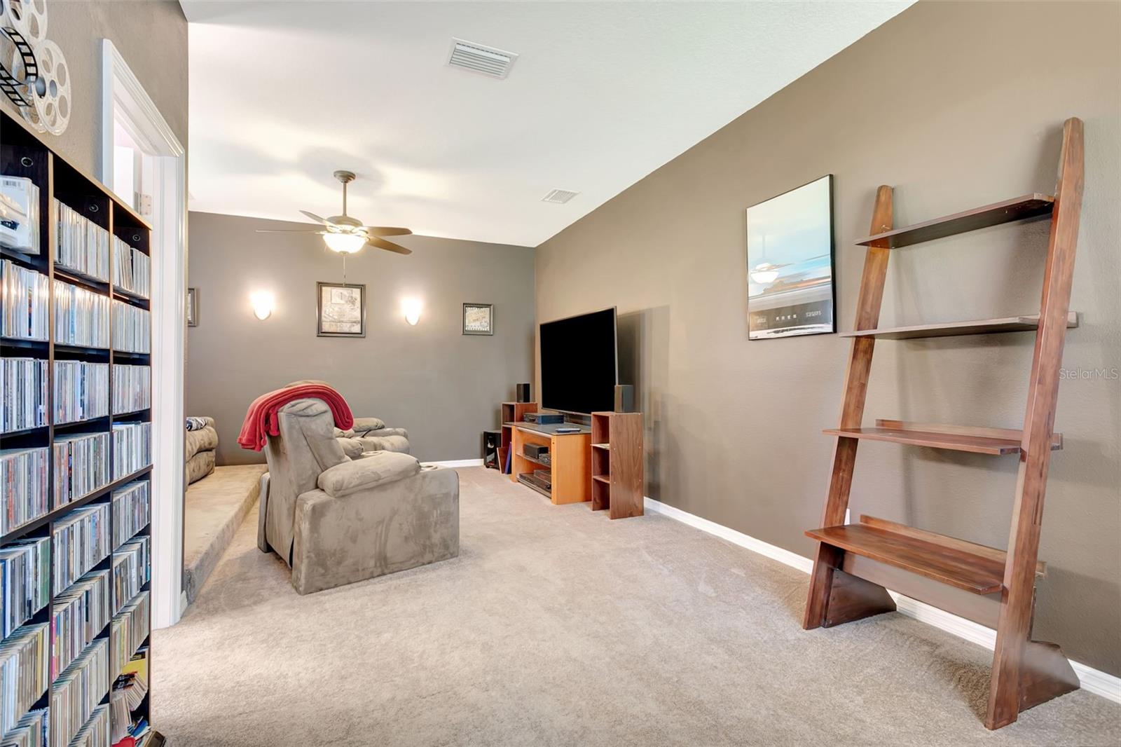 Image 50 of 59 For 5407 74th Place E
