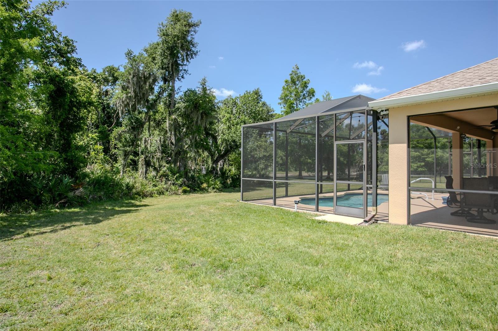 Image 8 of 59 For 5407 74th Place E