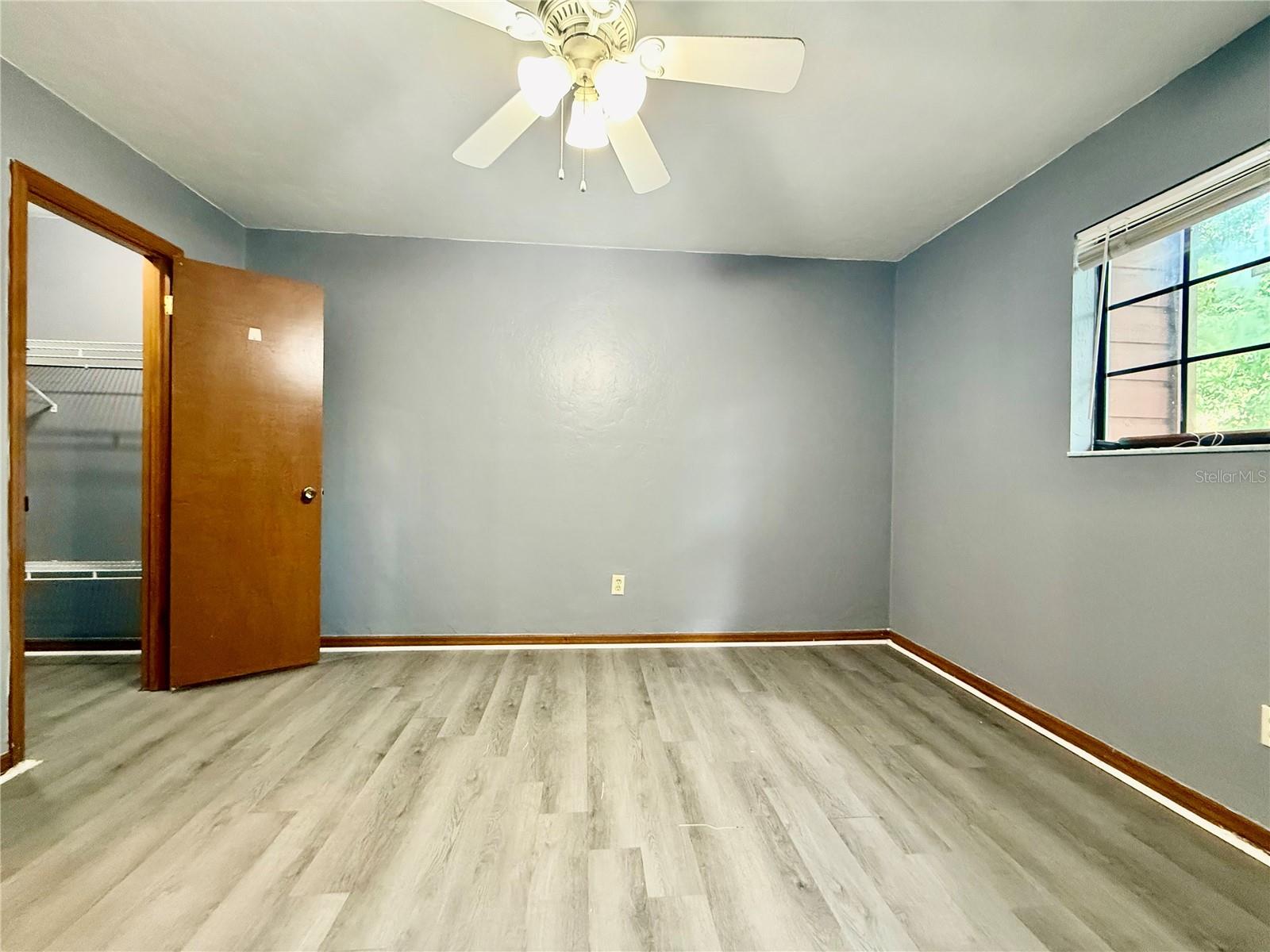 Image 14 of 20 For 900 62nd Boulevard I55