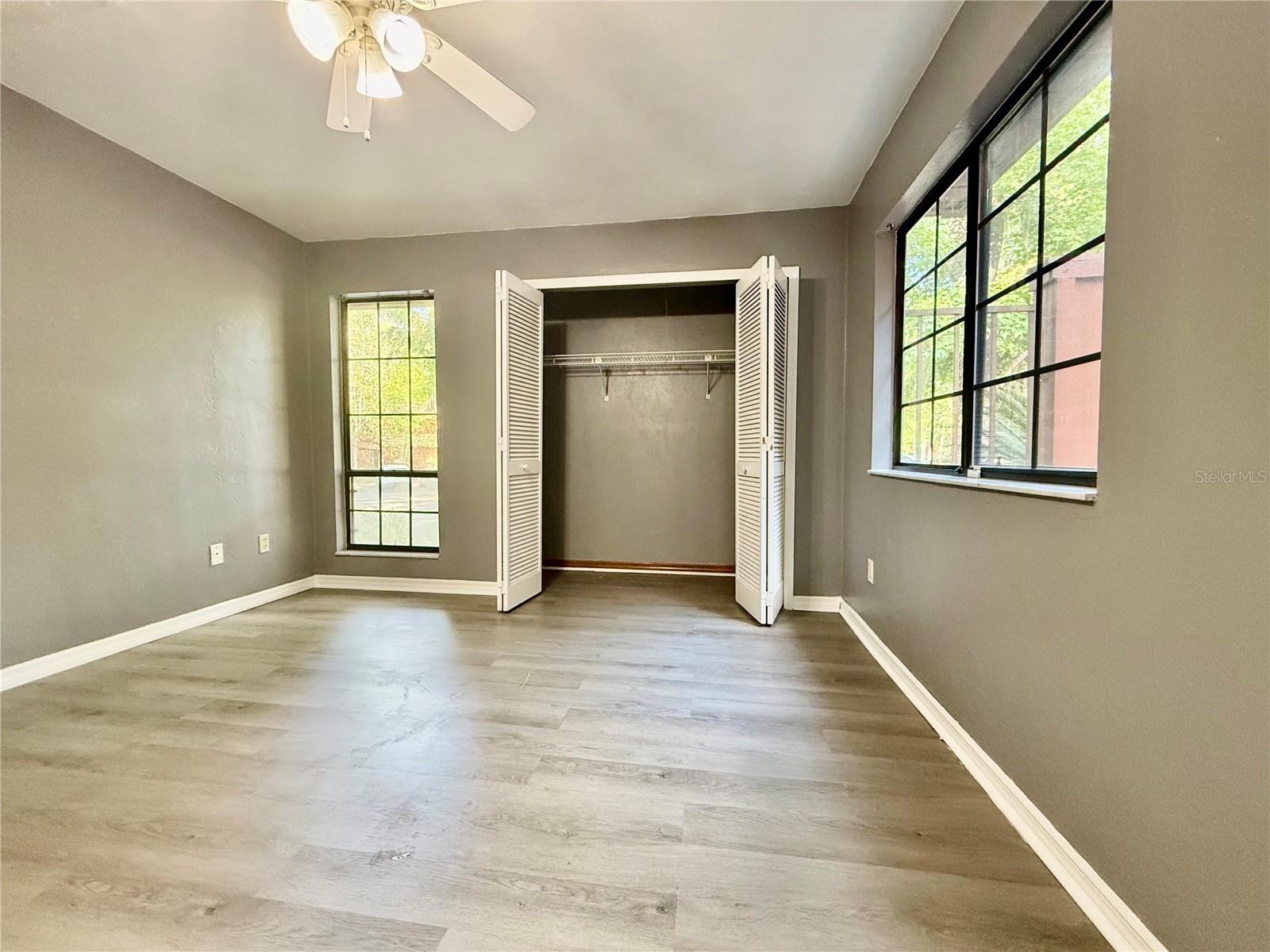 Image 16 of 20 For 900 62nd Boulevard I55