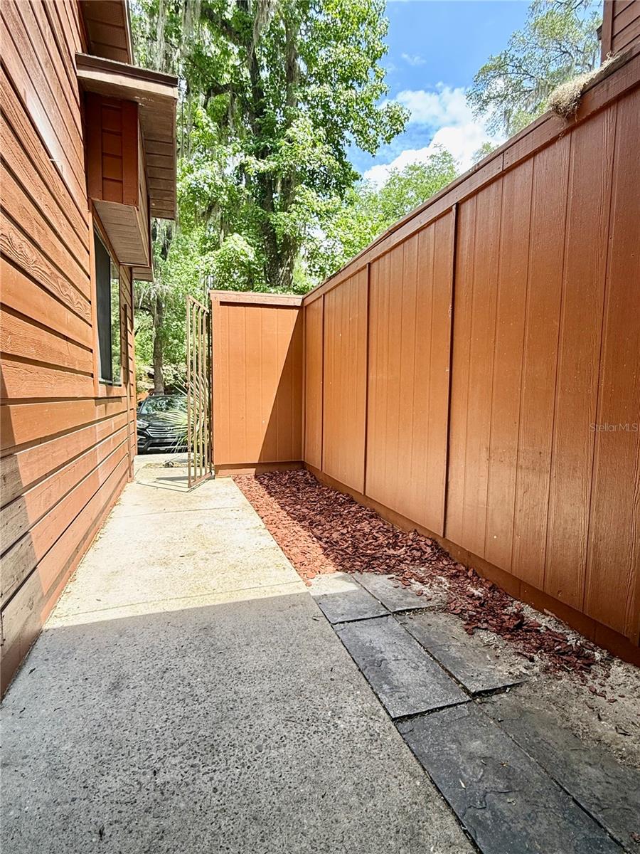 Image 20 of 20 For 900 62nd Boulevard I55