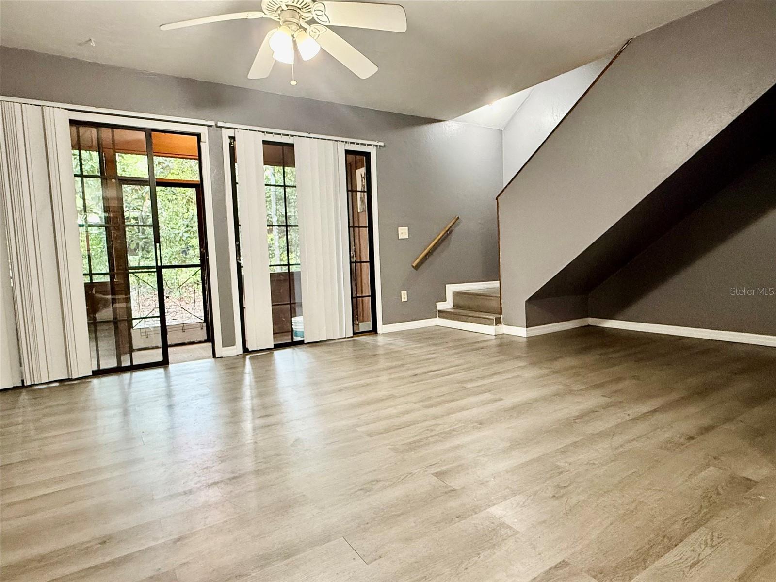 Image 4 of 20 For 900 62nd Boulevard I55