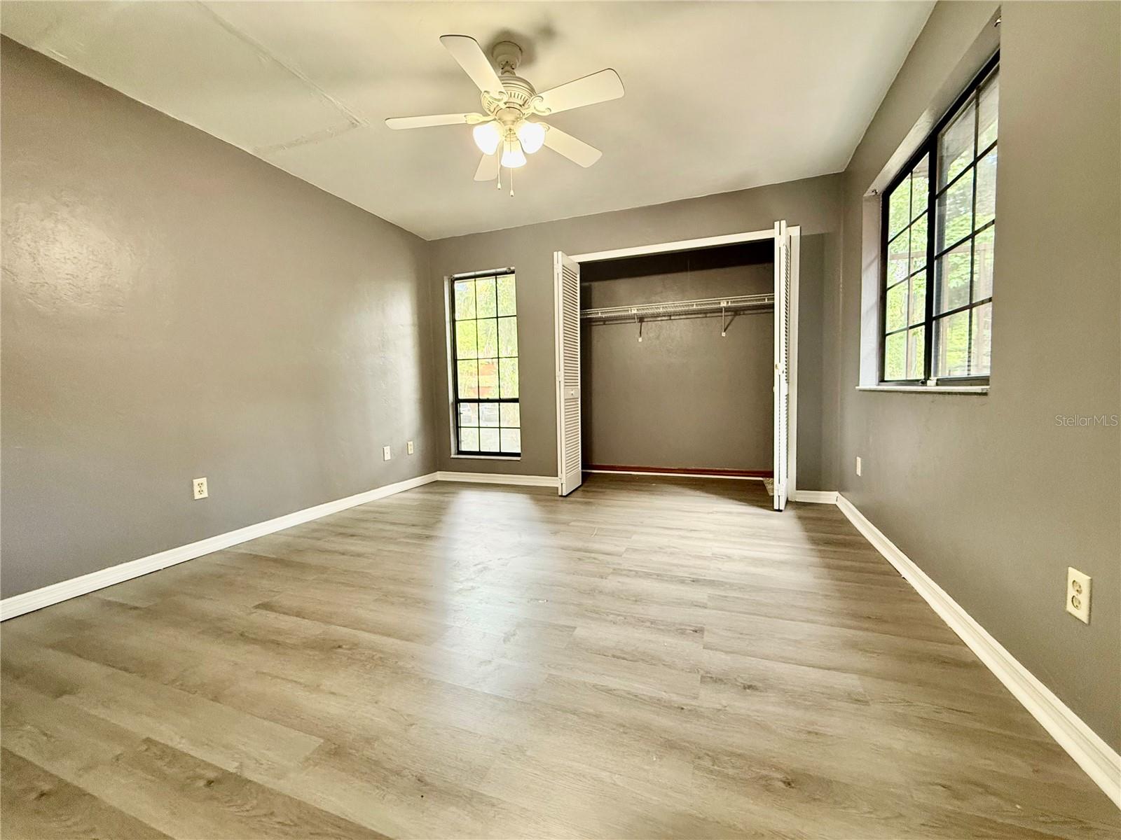 Image 8 of 20 For 900 62nd Boulevard I55