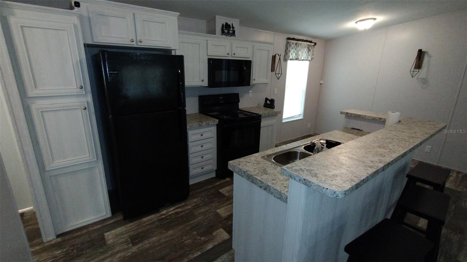 Listing photo id 5 for 105 Slipper Way