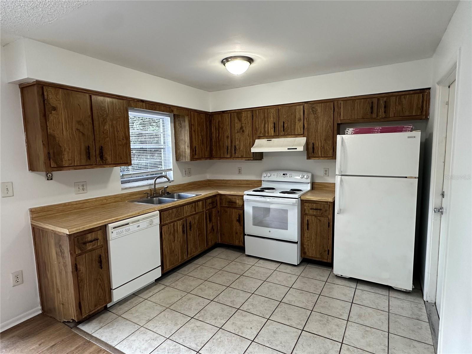 Image 12 of 29 For 4401 20th Drive