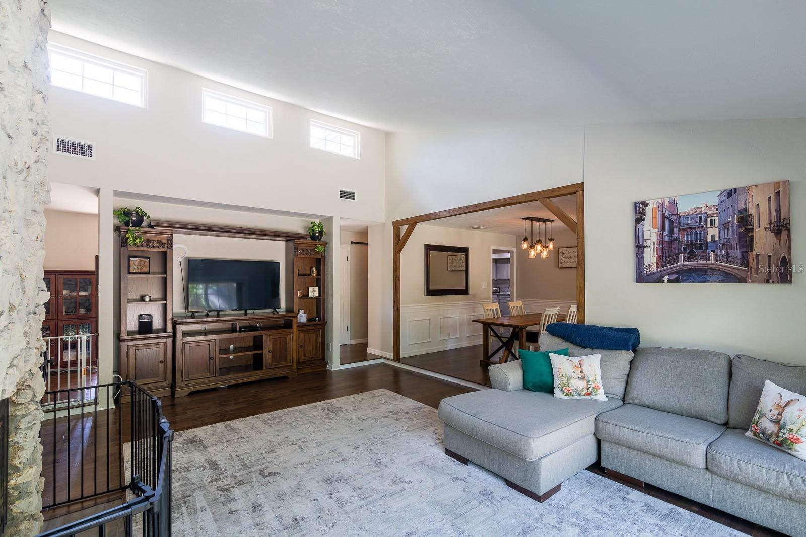 Image 13 of 45 For 612 101st Street