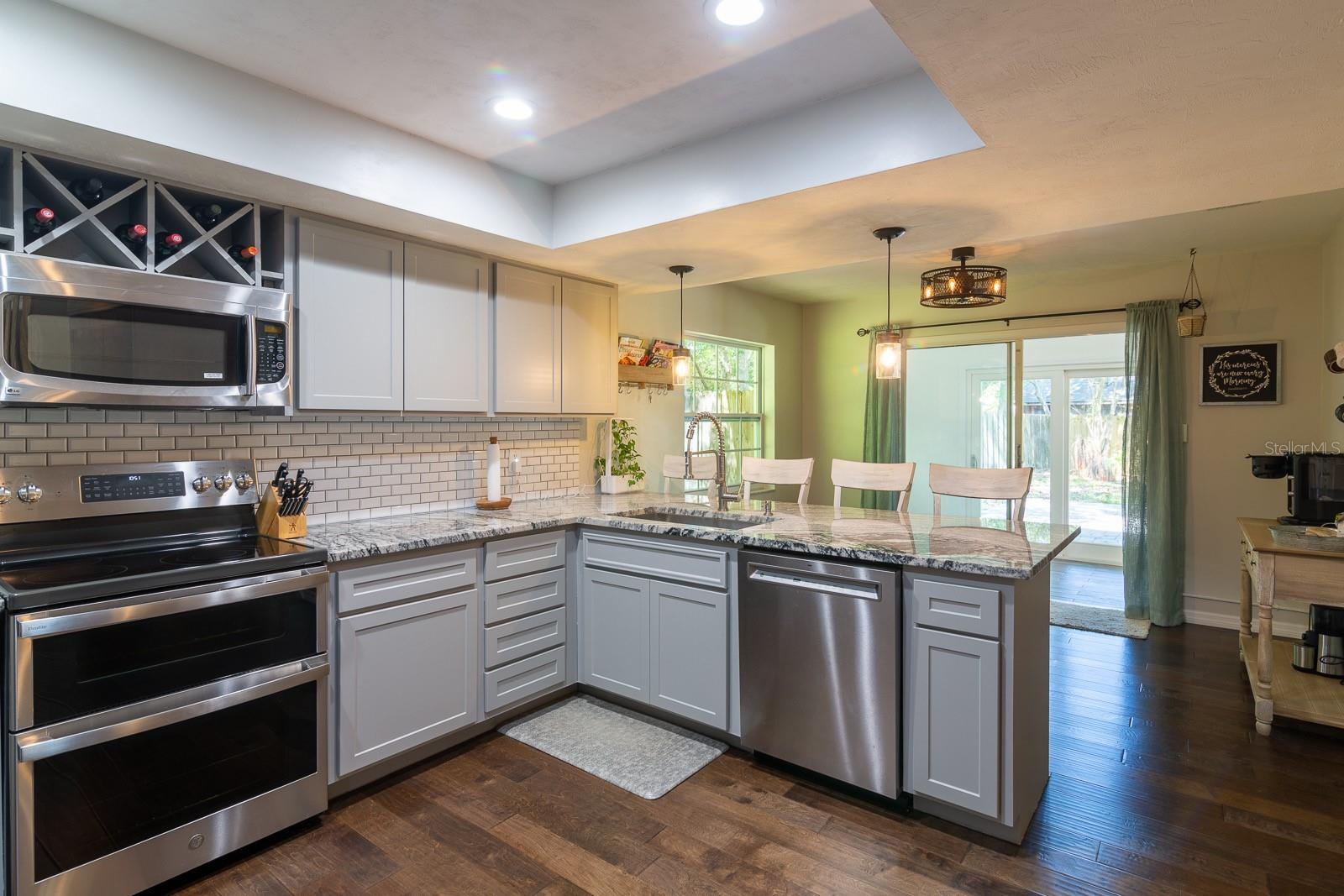 Image 5 of 45 For 612 101st Street