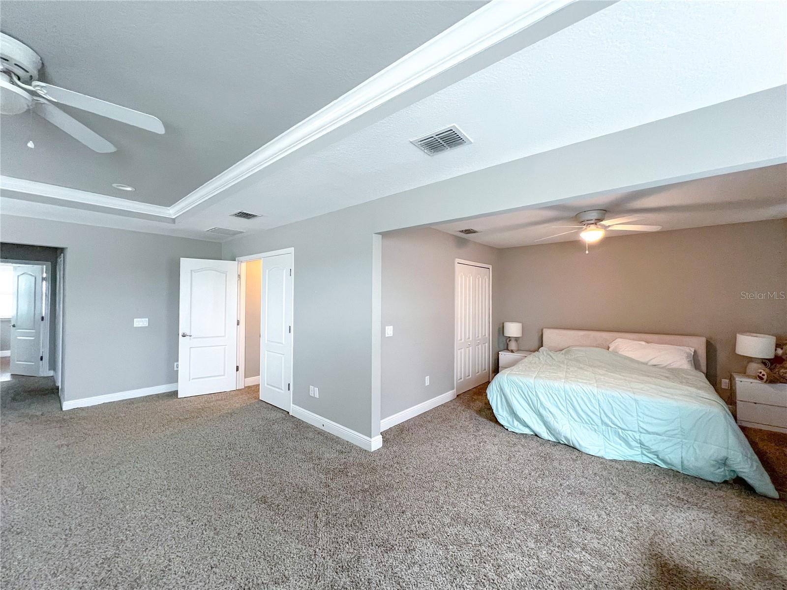 Image 16 of 21 For 948 252nd Drive