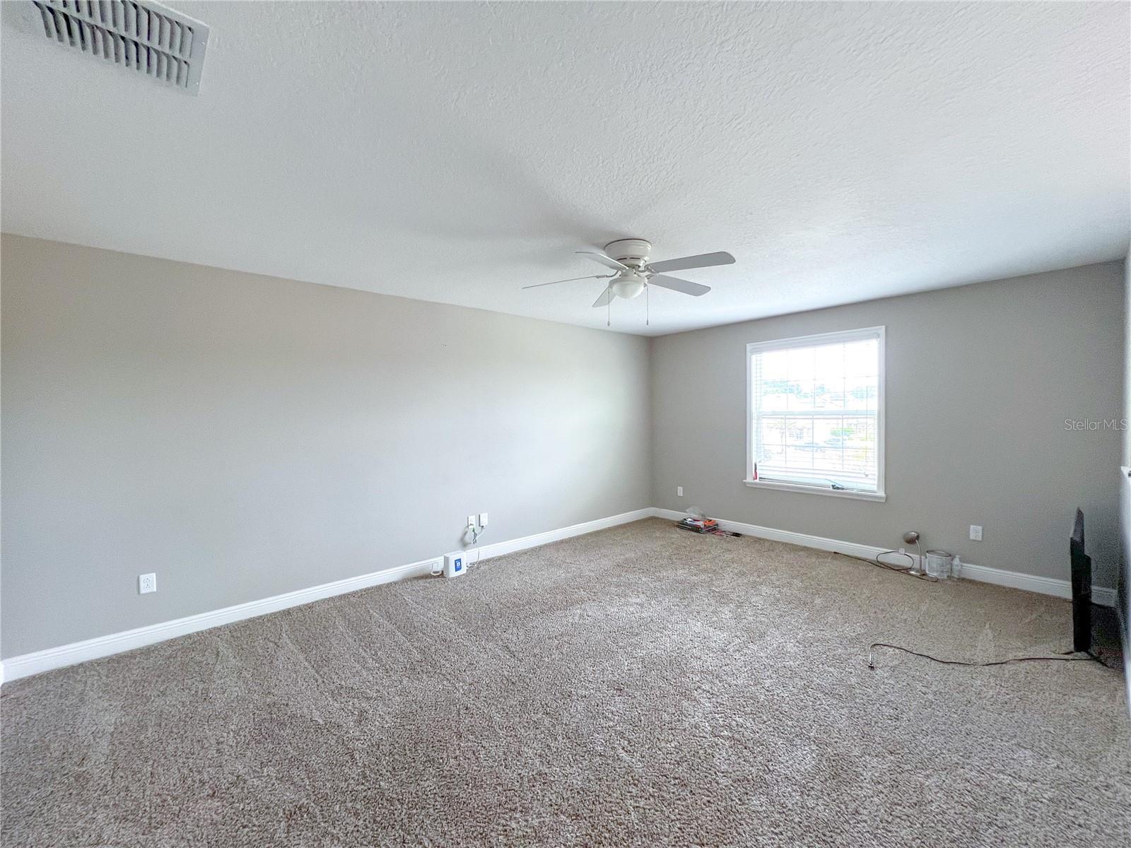 Image 9 of 21 For 948 252nd Drive