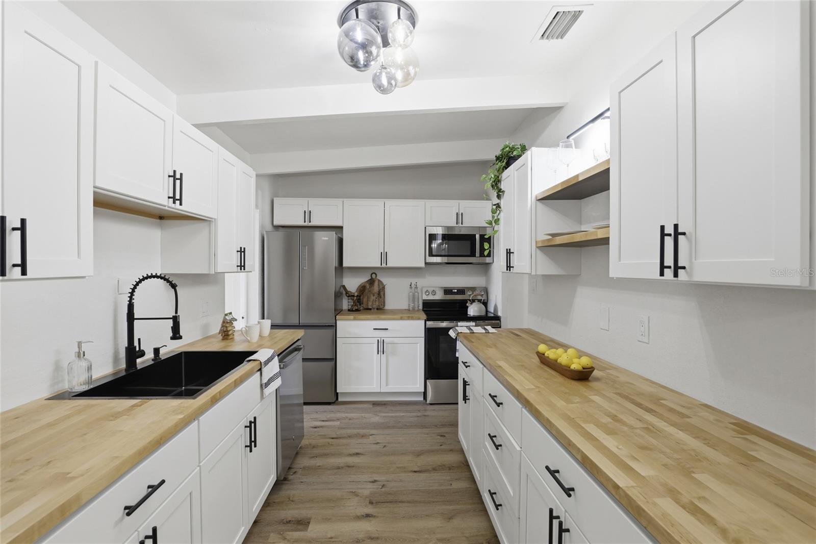 Image 10 of 32 For 1214 28th Avenue