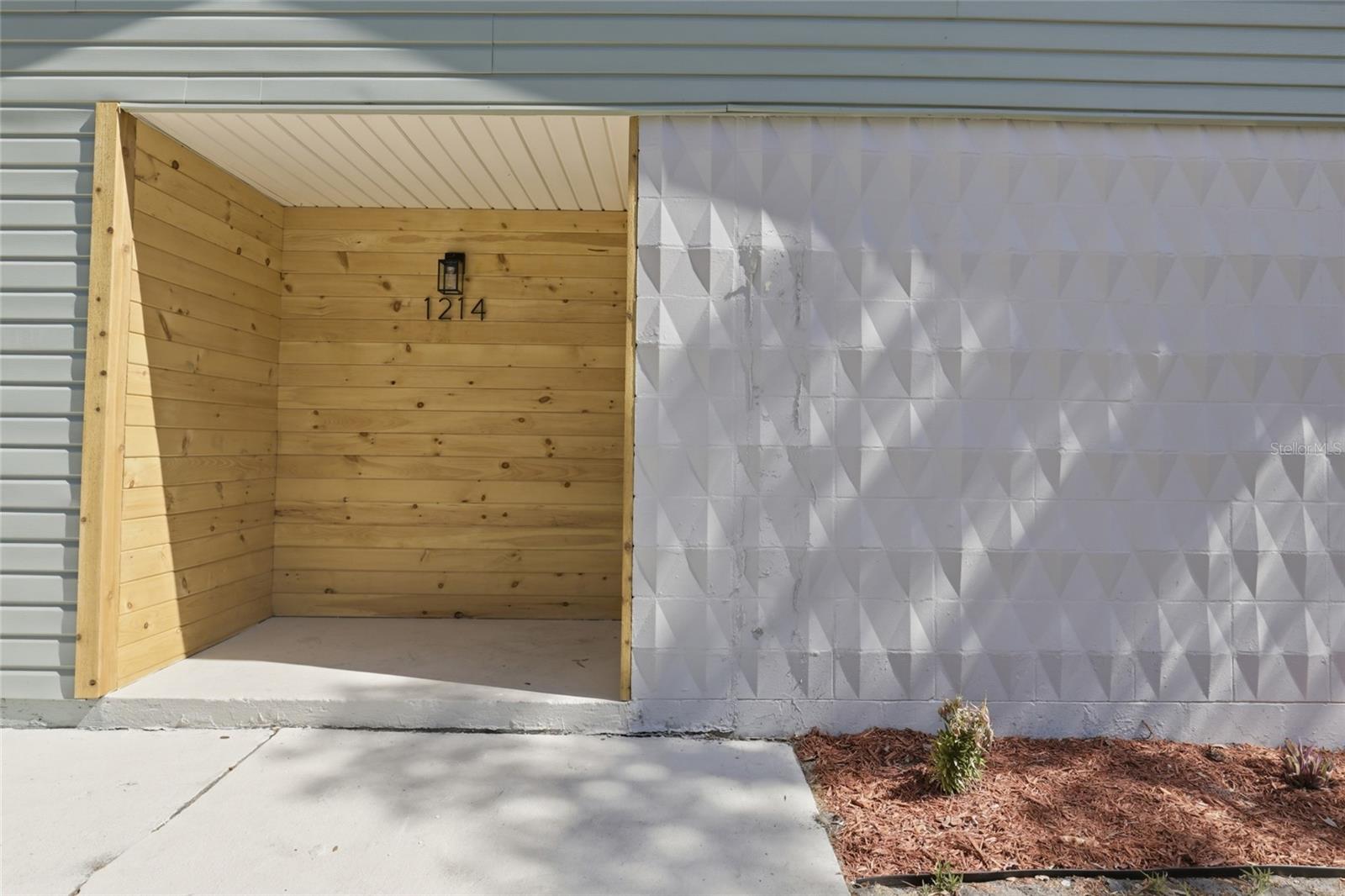 Image 4 of 32 For 1214 28th Avenue