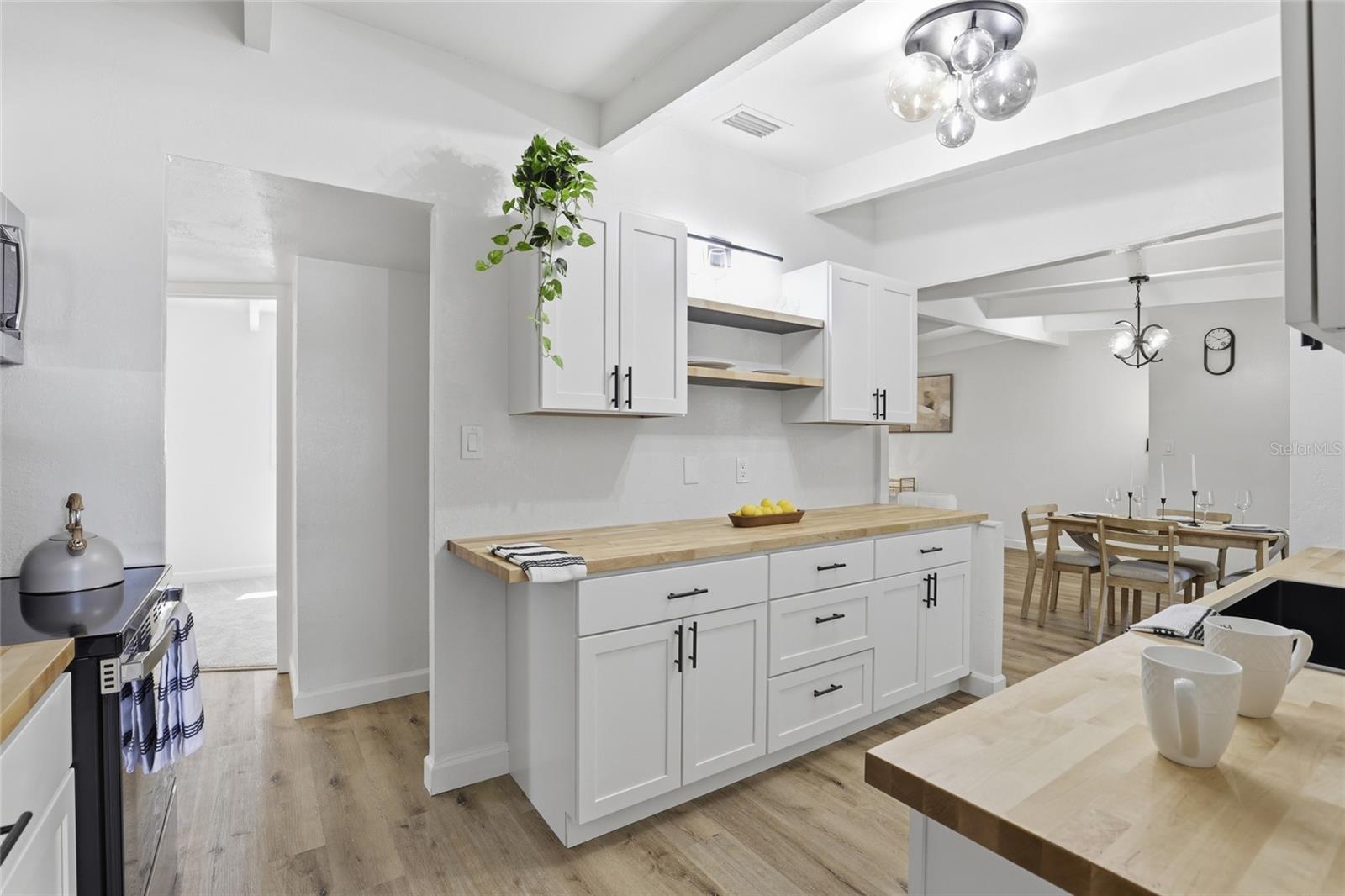 Image 9 of 32 For 1214 28th Avenue