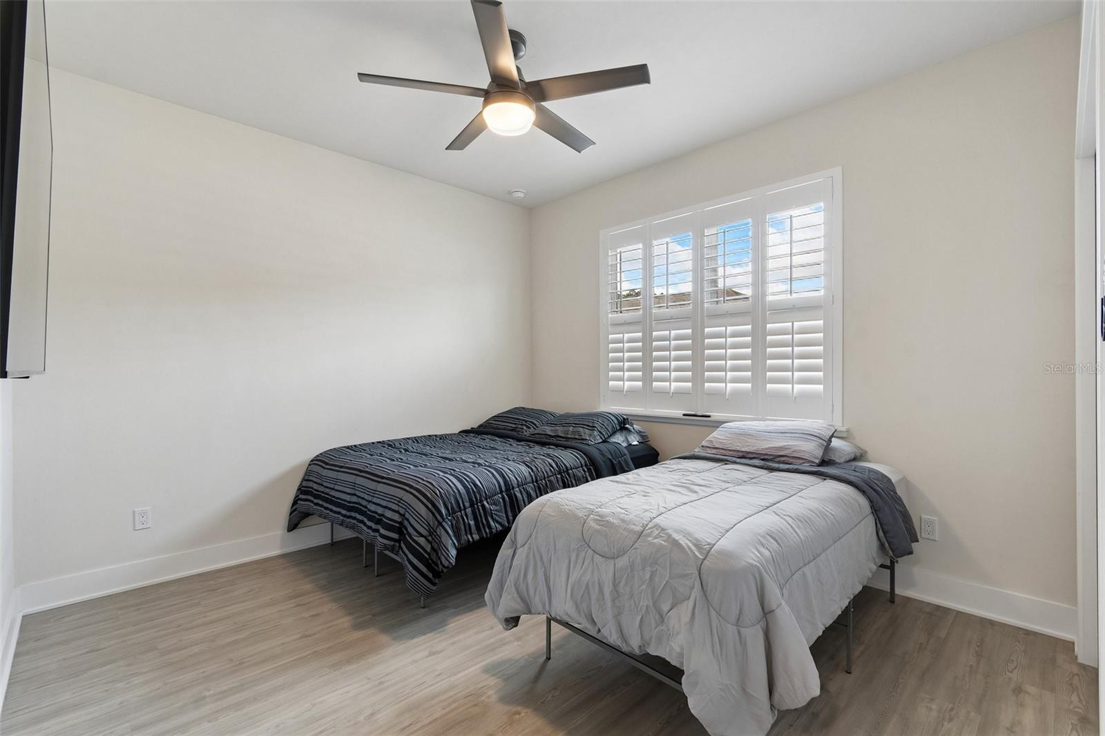 Image 22 of 30 For 428 144th Drive