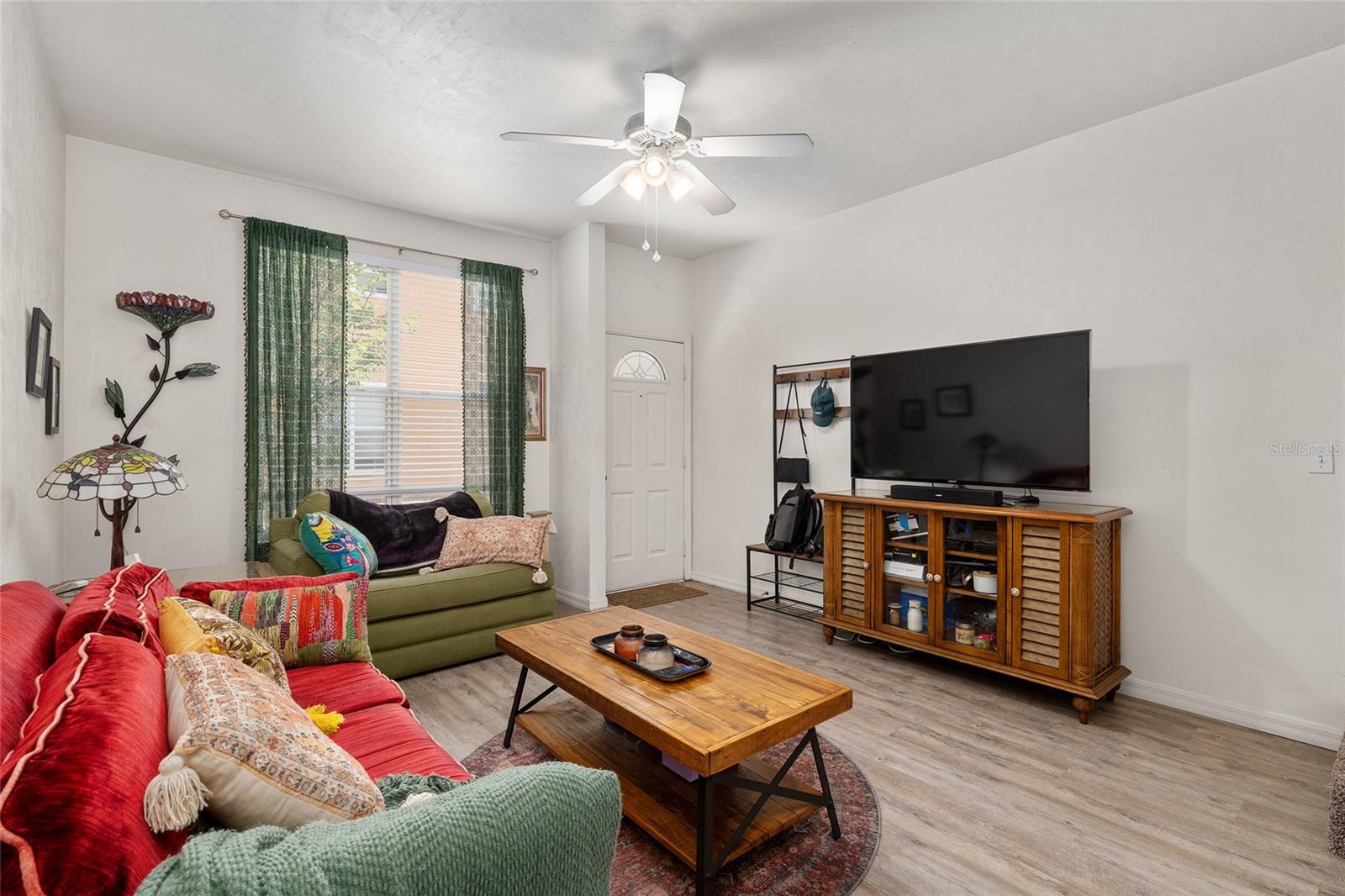 Image 13 of 34 For 3960 20th Avenue 1010