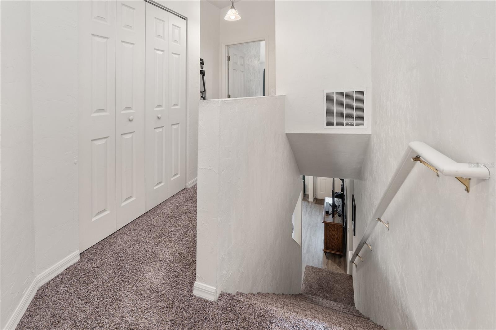 Image 21 of 34 For 3960 20th Avenue 1010