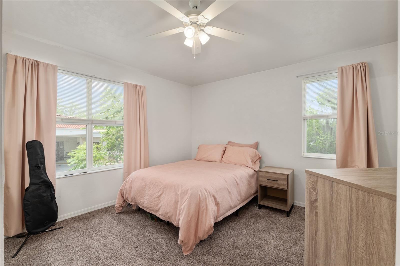 Image 7 of 34 For 3960 20th Avenue 1010