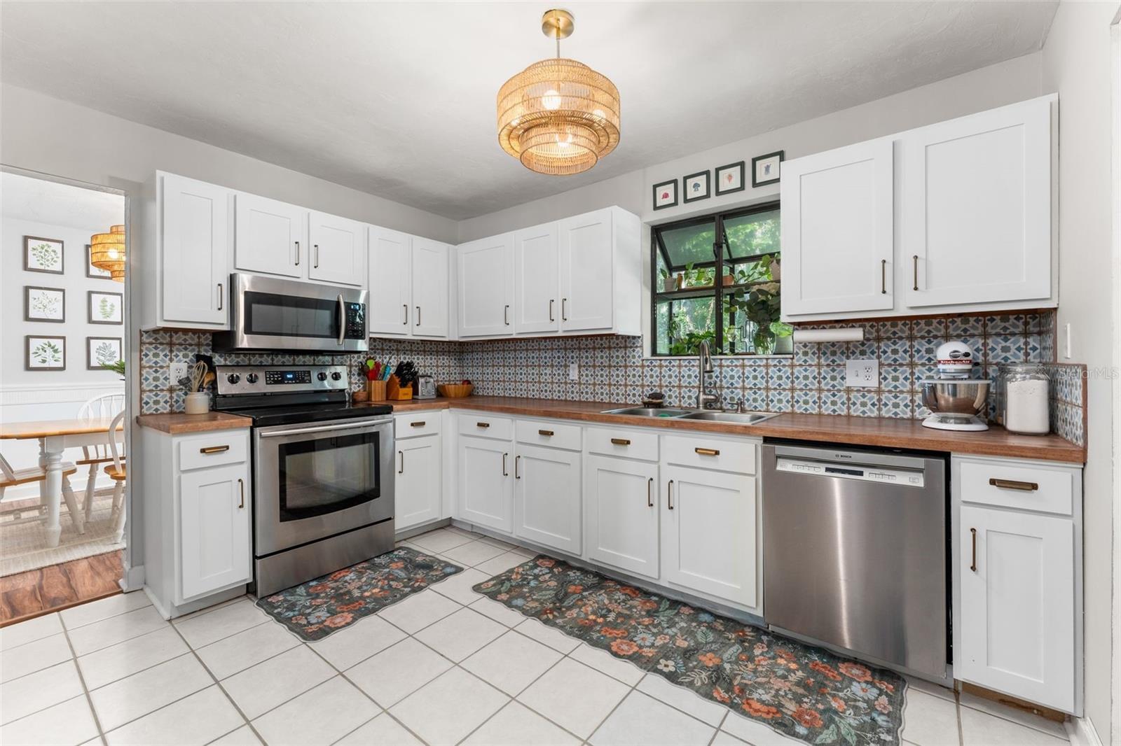 Image 10 of 36 For 3724 53rd Terrace