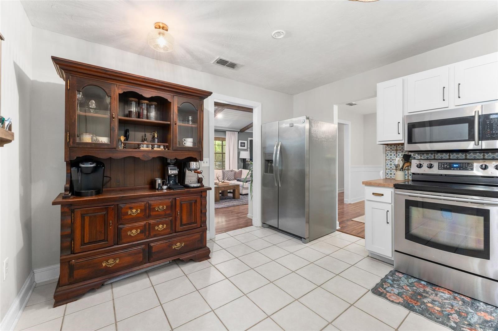 Image 11 of 36 For 3724 53rd Terrace
