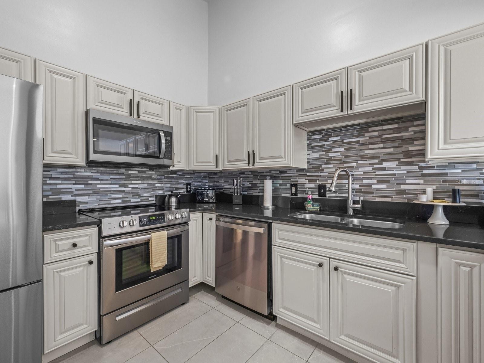 Image 2 of 13 For 4700 Archer Road 2