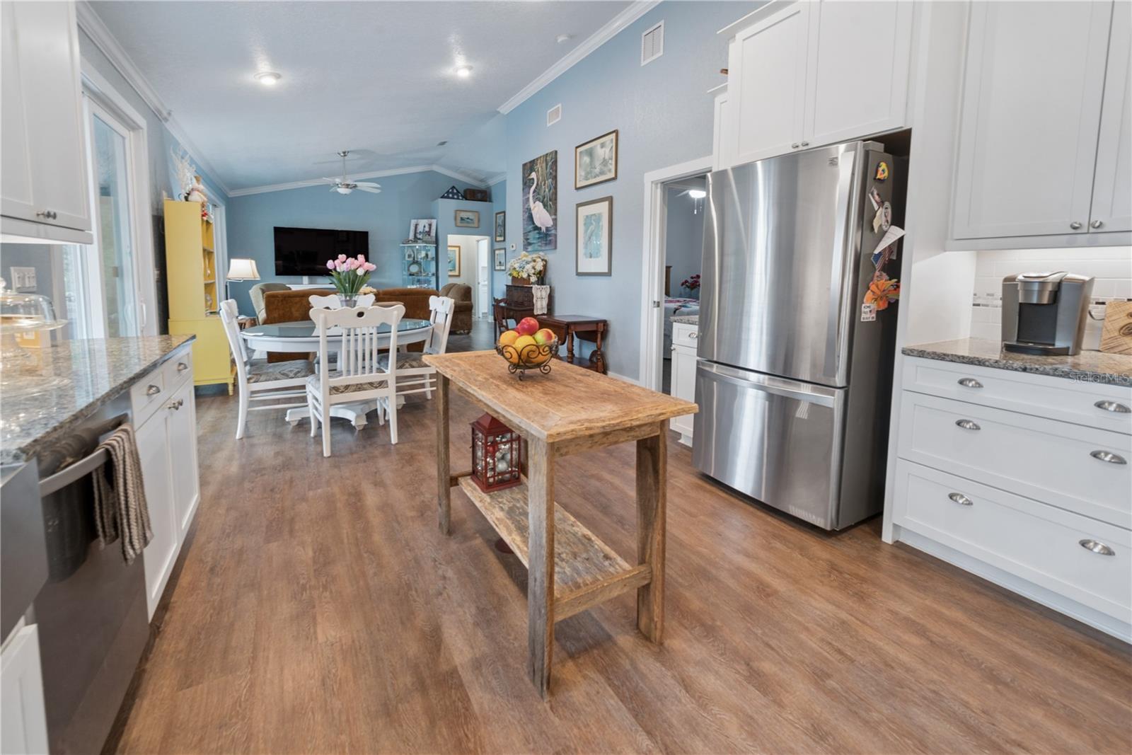 Image 14 of 50 For 3709 67th Terrace