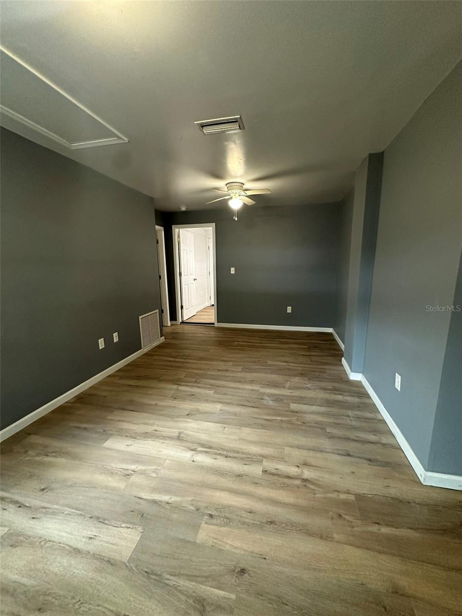 Image 3 of 19 For 655 Waldo Road