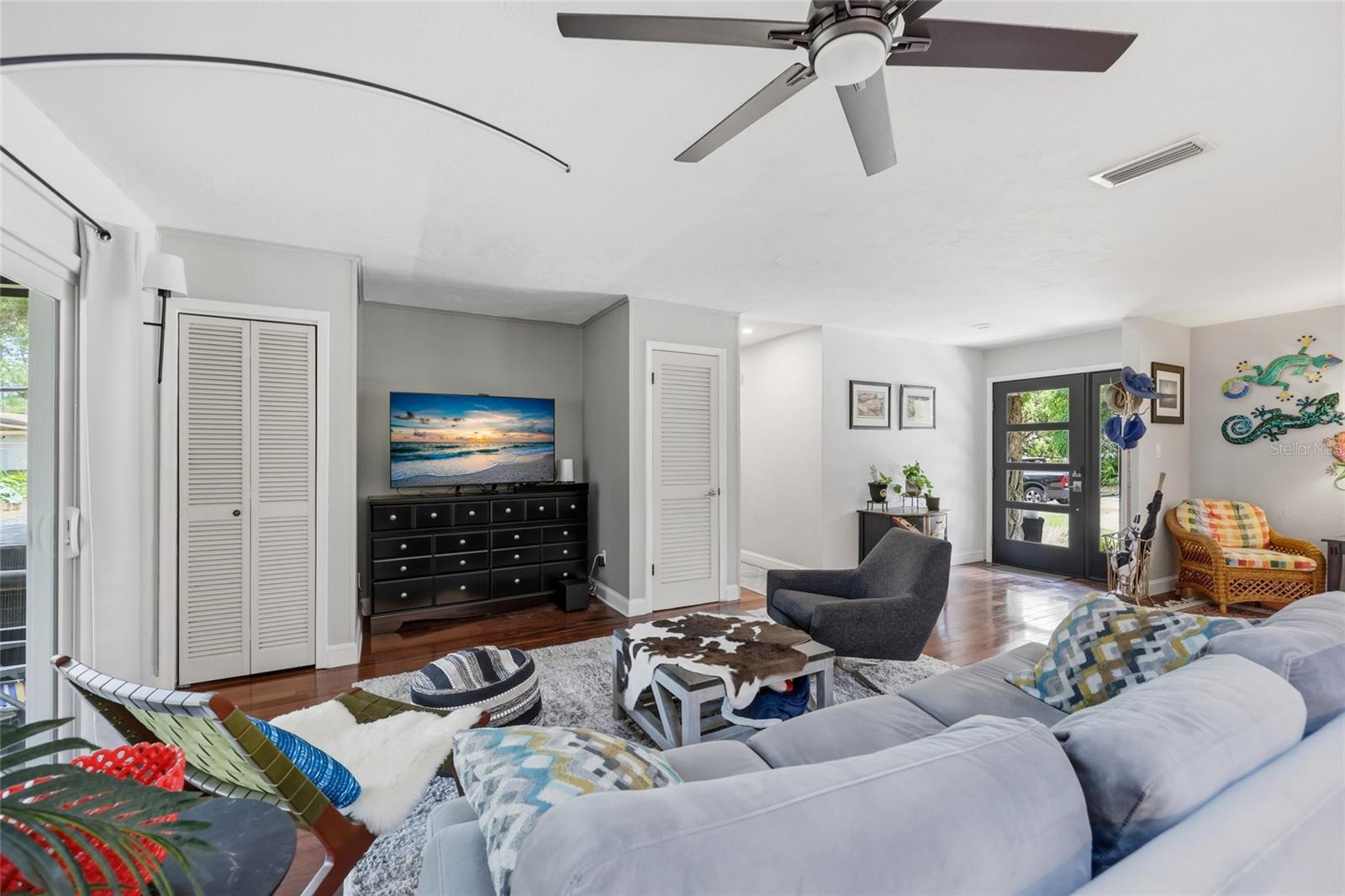 Image 8 of 29 For 4202 15th Place