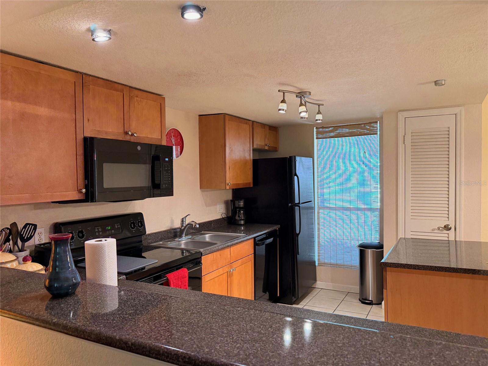 Image 6 of 16 For 1810 23rd Boulevard 137