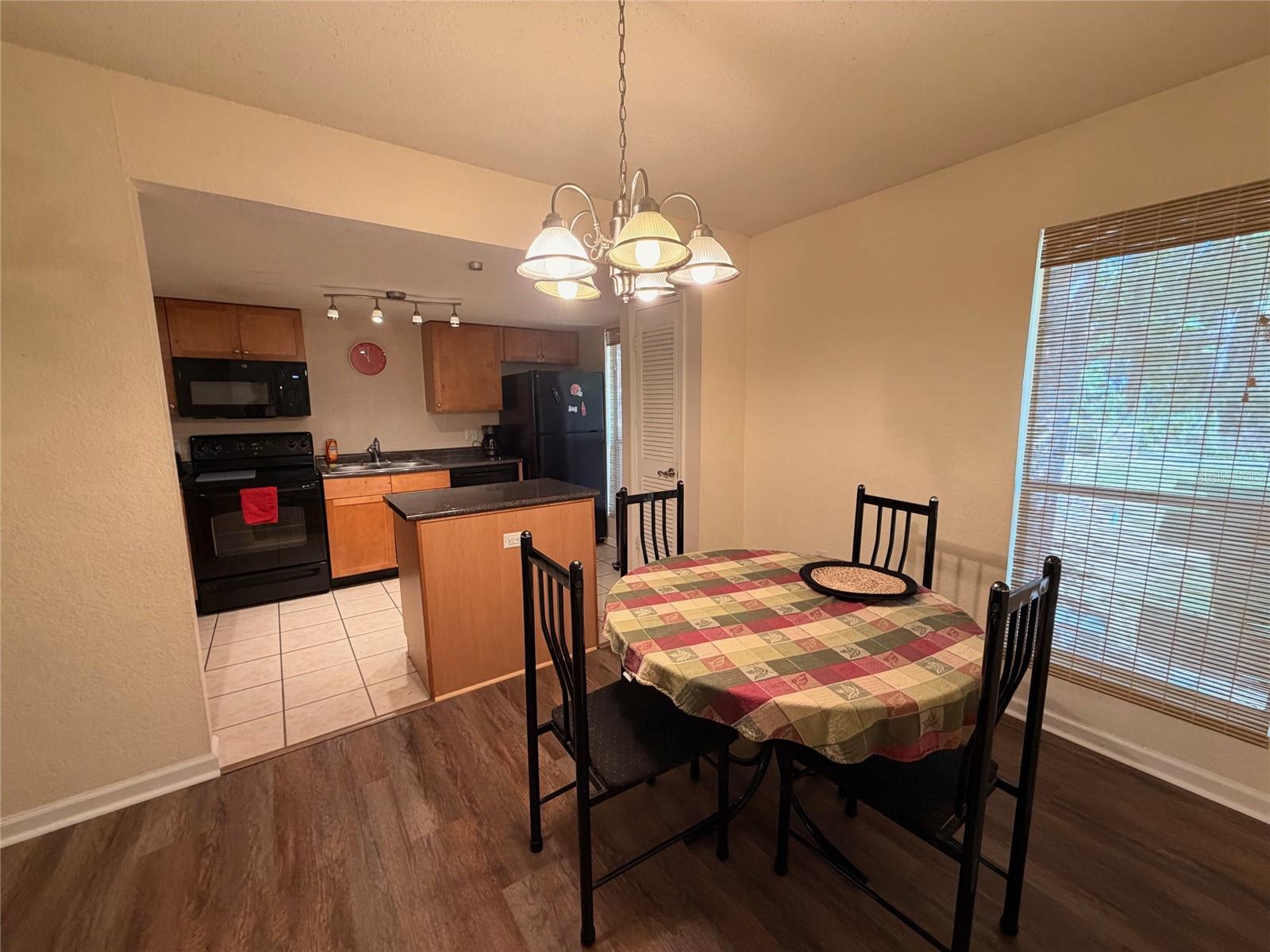 Image 7 of 16 For 1810 23rd Boulevard 137