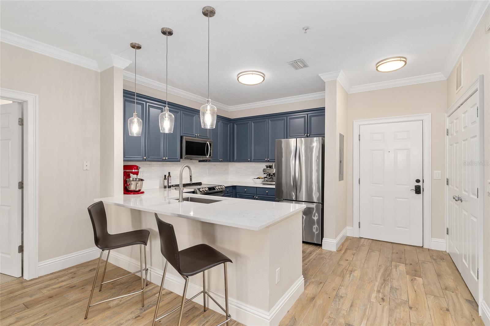 Image 13 of 37 For 1185 9th Road 405