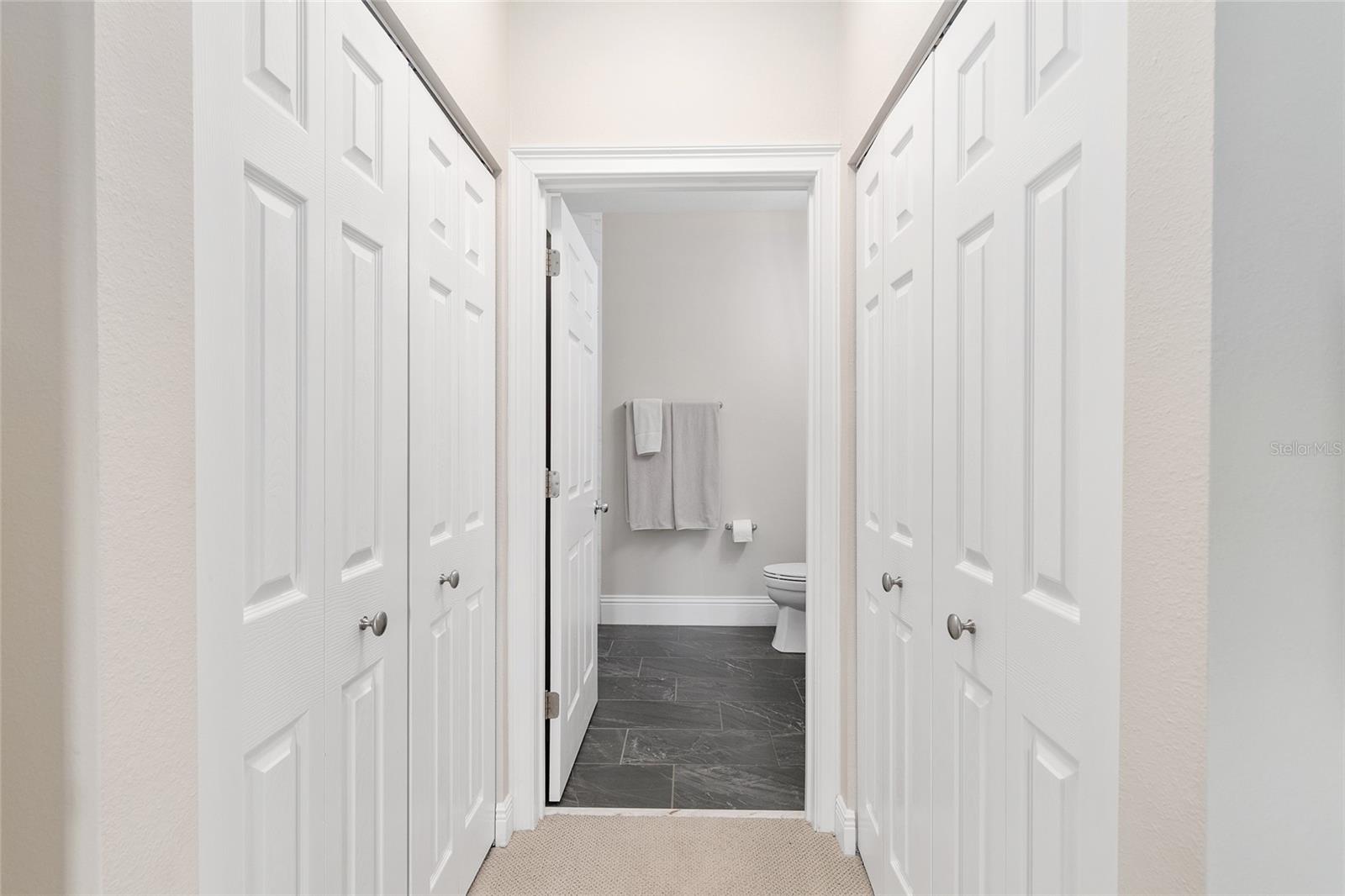 Image 29 of 37 For 1185 9th Road 405