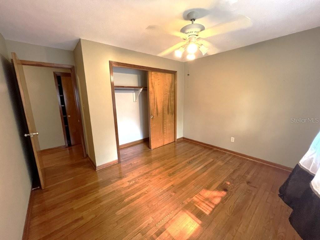 Image 15 of 36 For 106 38th Street