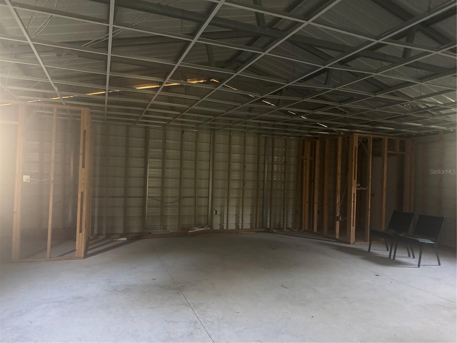 Image 3 of 6 For 7097 119th Road
